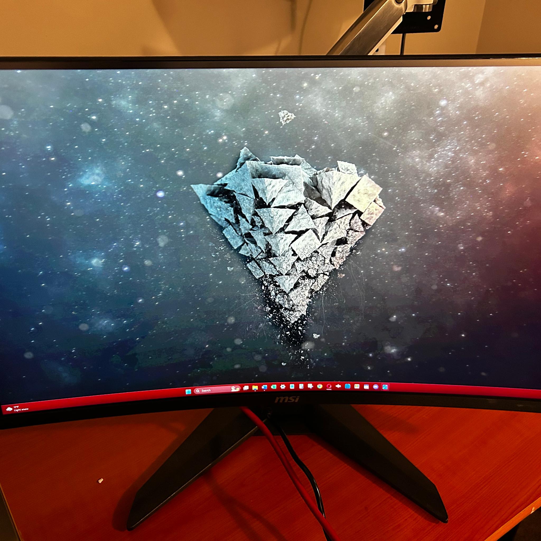 MSI 27" 2K WQHD (2560 x 1440) 180Hz Curved Gaming Monitor (MAG 274CQF) (PRICE DROP, WONT LAST LONG)