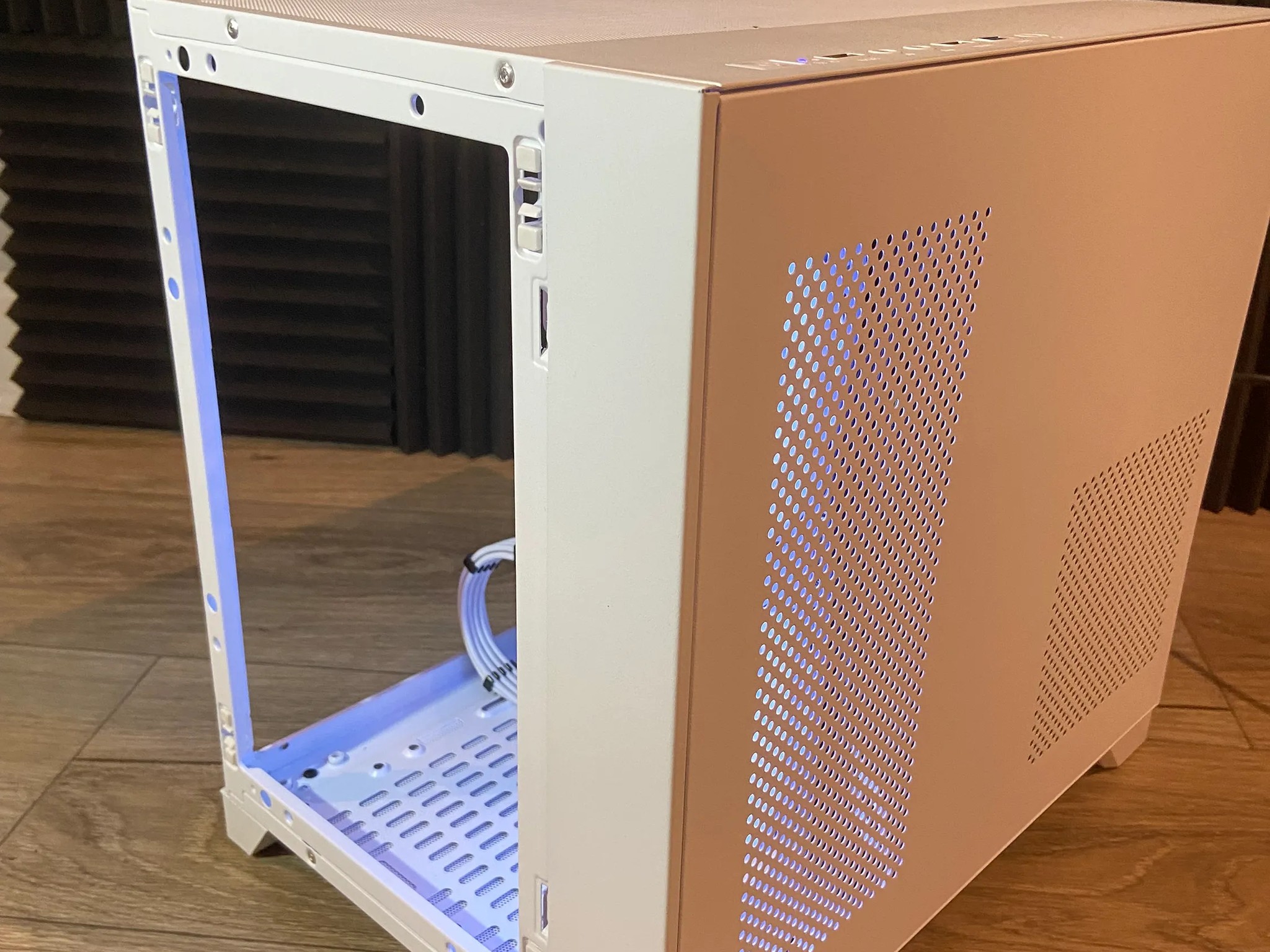 BLACK FRIDAY SALE!! [VR READY] Ryzen 5 // GTX 1070 // 16GB RGB RAM // 512 GB SSD // 650W PSU