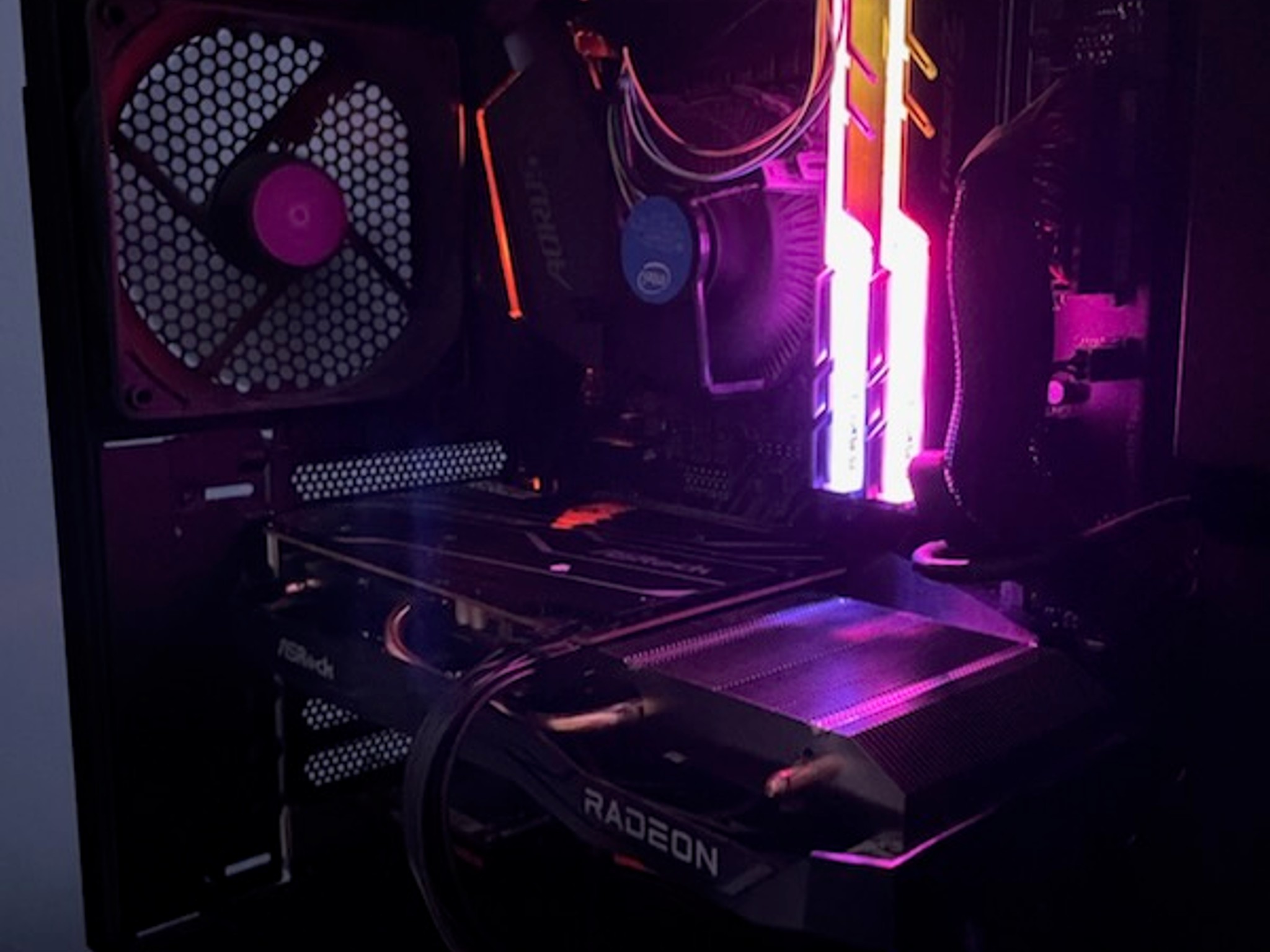 🔥Budget Blackout Gaming PC - Intel i5-10400F + RX 6600 + 1TB NVMe SSD - Used, Good Condition