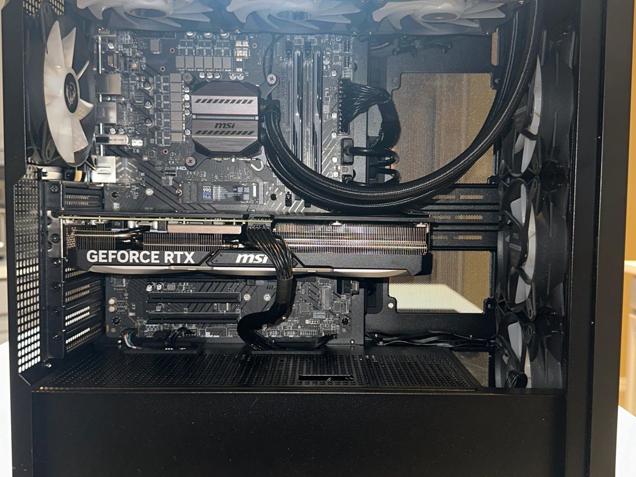 MSI Aegis R2 Desktop Gaming PC- RTX 4070 Ti Super| Intel I7-14700F| 4TB Storage | 32GB RAM