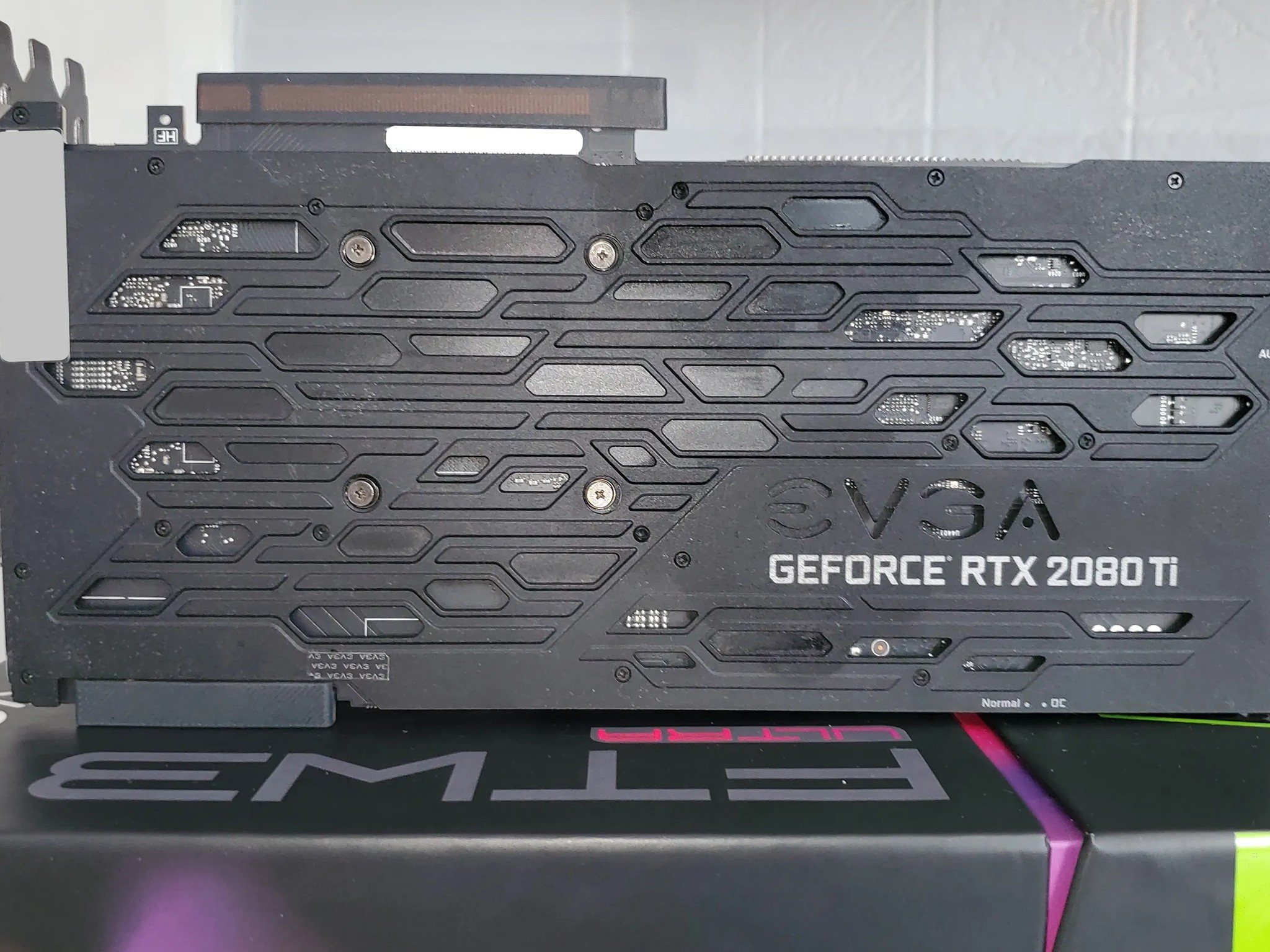 Like New EVGA GeForce RTX 2080 Ti FTW3 Ultra.
