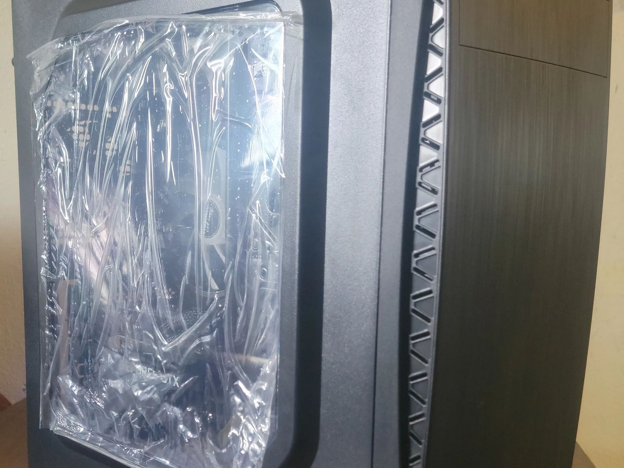 Budget UGLIEST gaming/starting PC i5 || GTX 1660s || 16GB Ram || 2TB HDD || 256 SSD