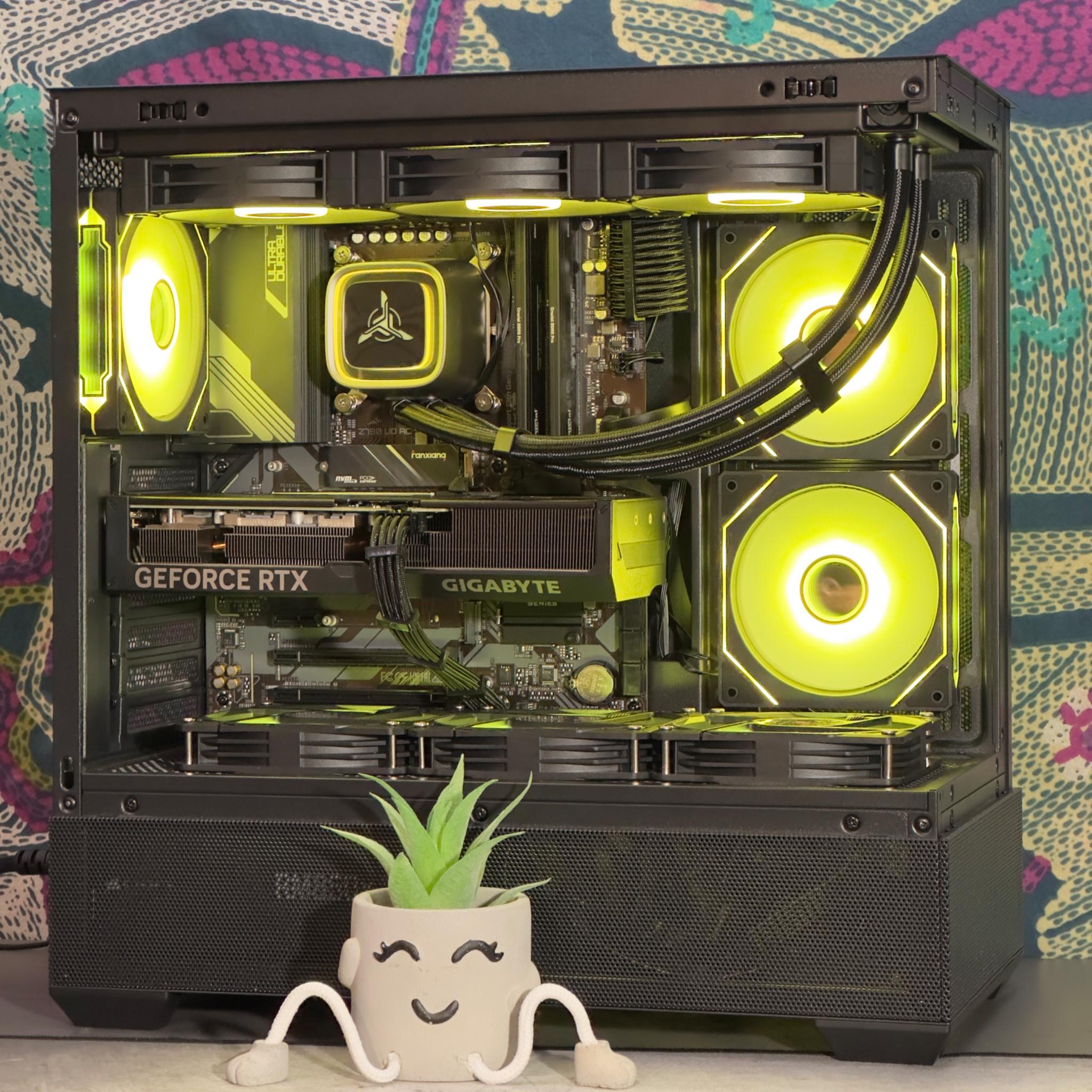 Gaming PC: 4070 + 13700k + 32gb DDR5 + 1TB nVME SSD