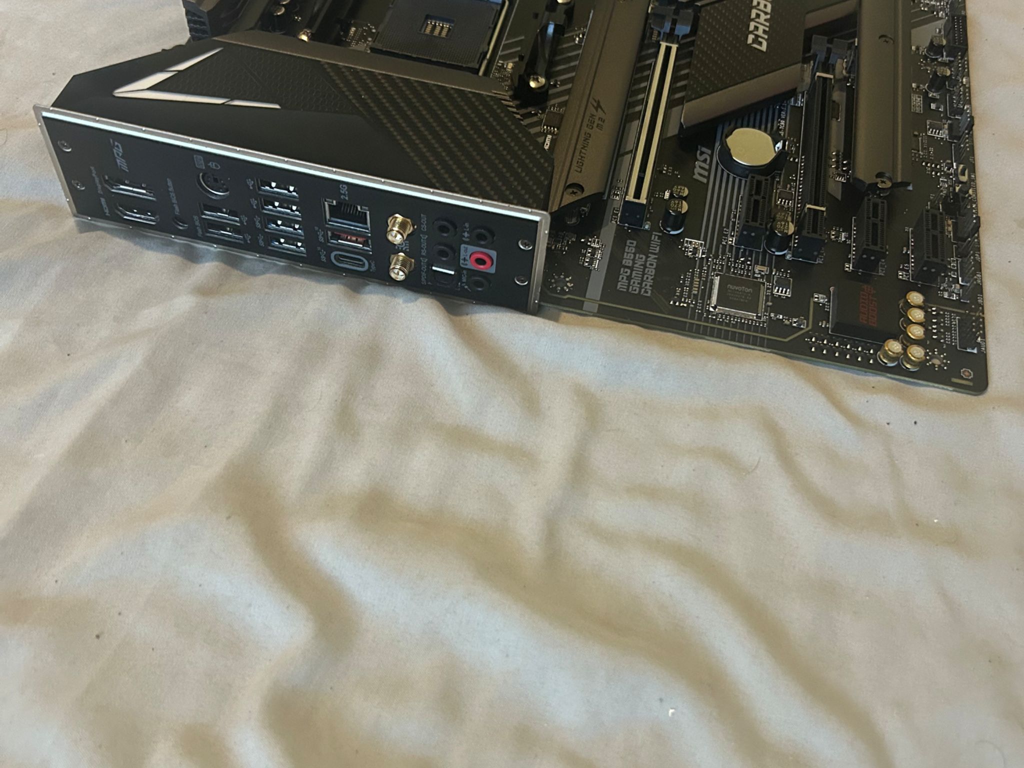 MSI MPG Carbon WiFi B550 Motherboard