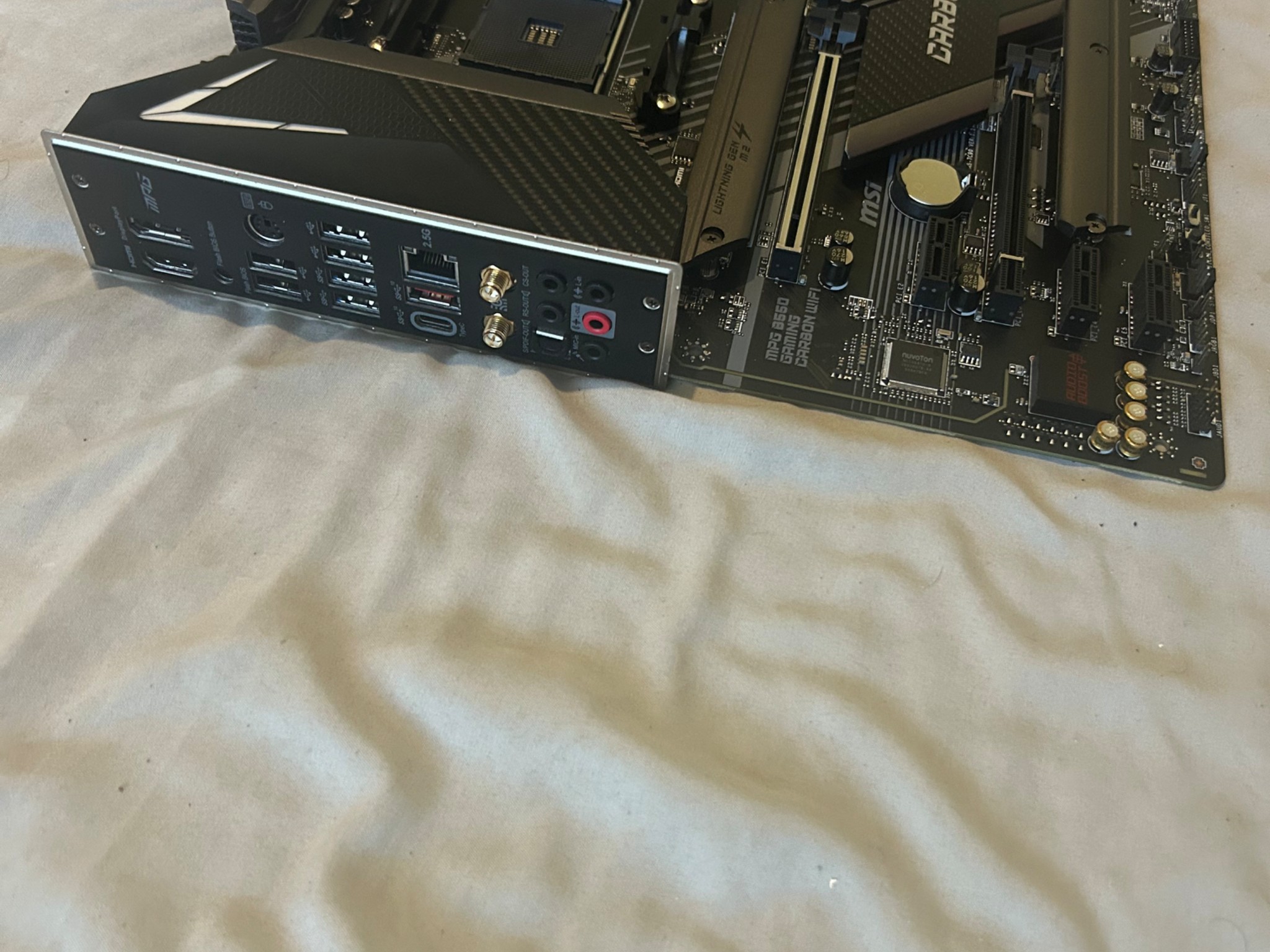 MSI MPG Carbon WiFi B550 Motherboard