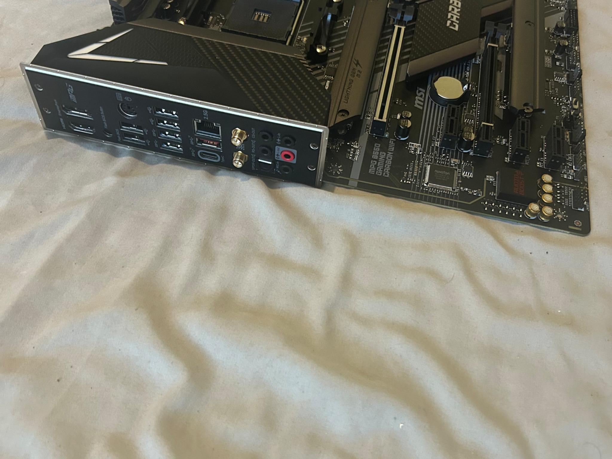 MSI MPG Carbon WiFi B550 Motherboard