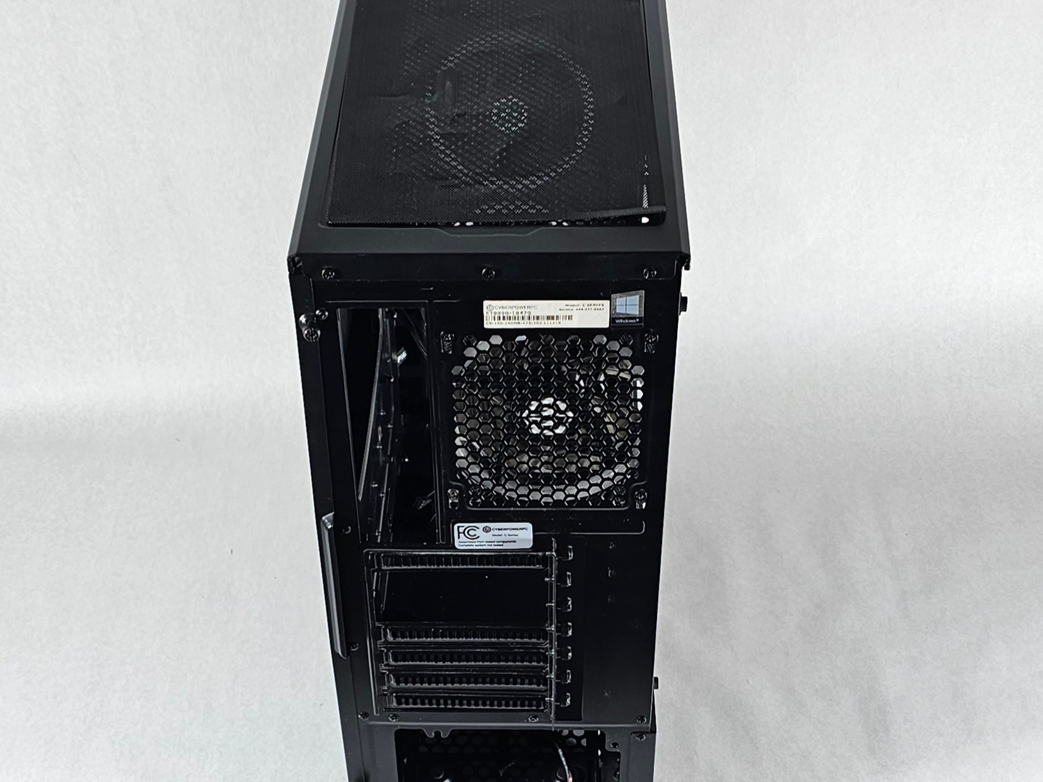 CyberPowerPC Gamer Xtreme Mid-Tower ATX PC Case w\ Tempered Glass