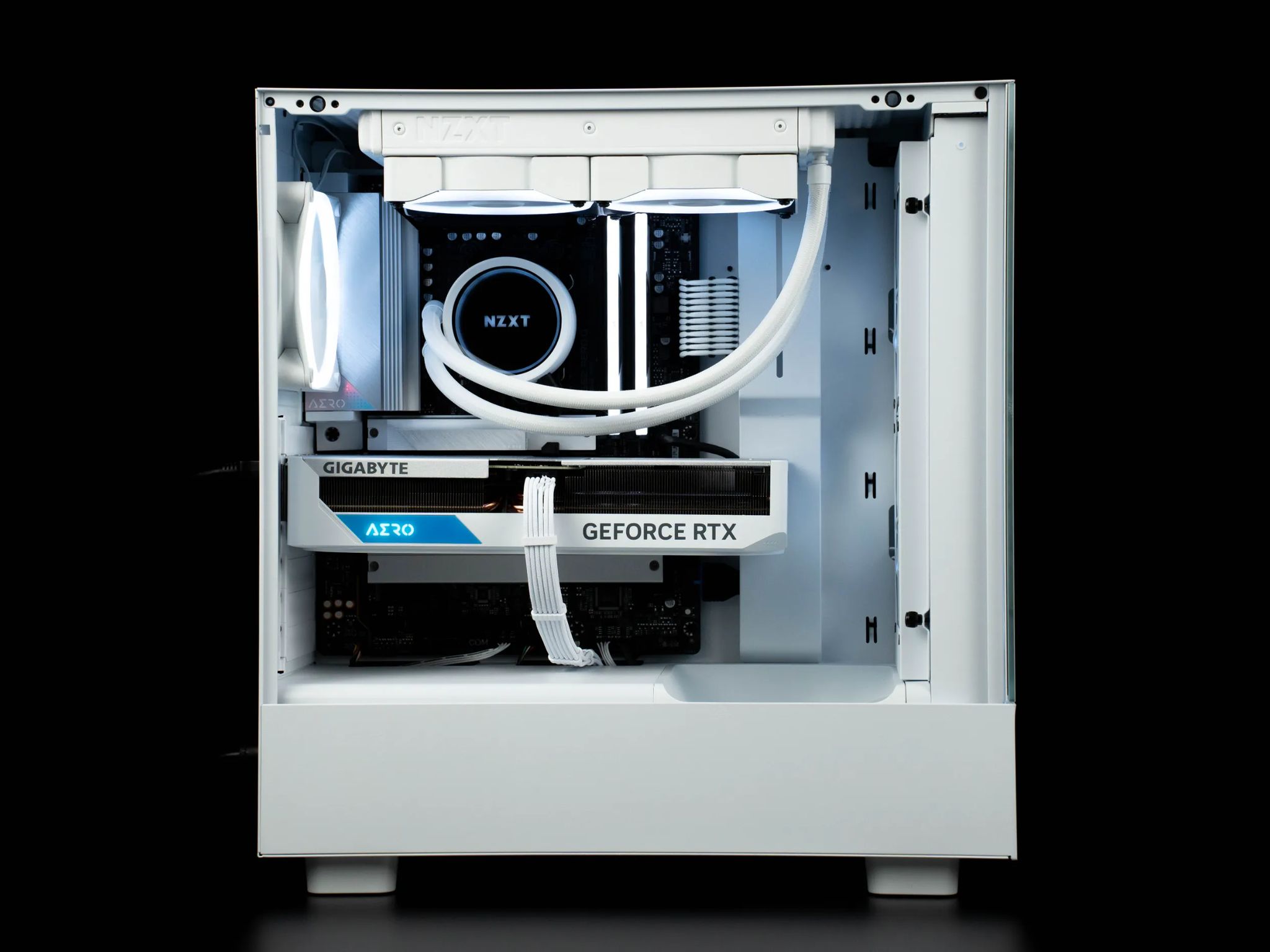 ~The Classic~ (RTX 4070 Ti | Ryzen 7 7700X | 32gb DDR5 6000MHz | 2tb SSD | WiFi | Bluetooth)