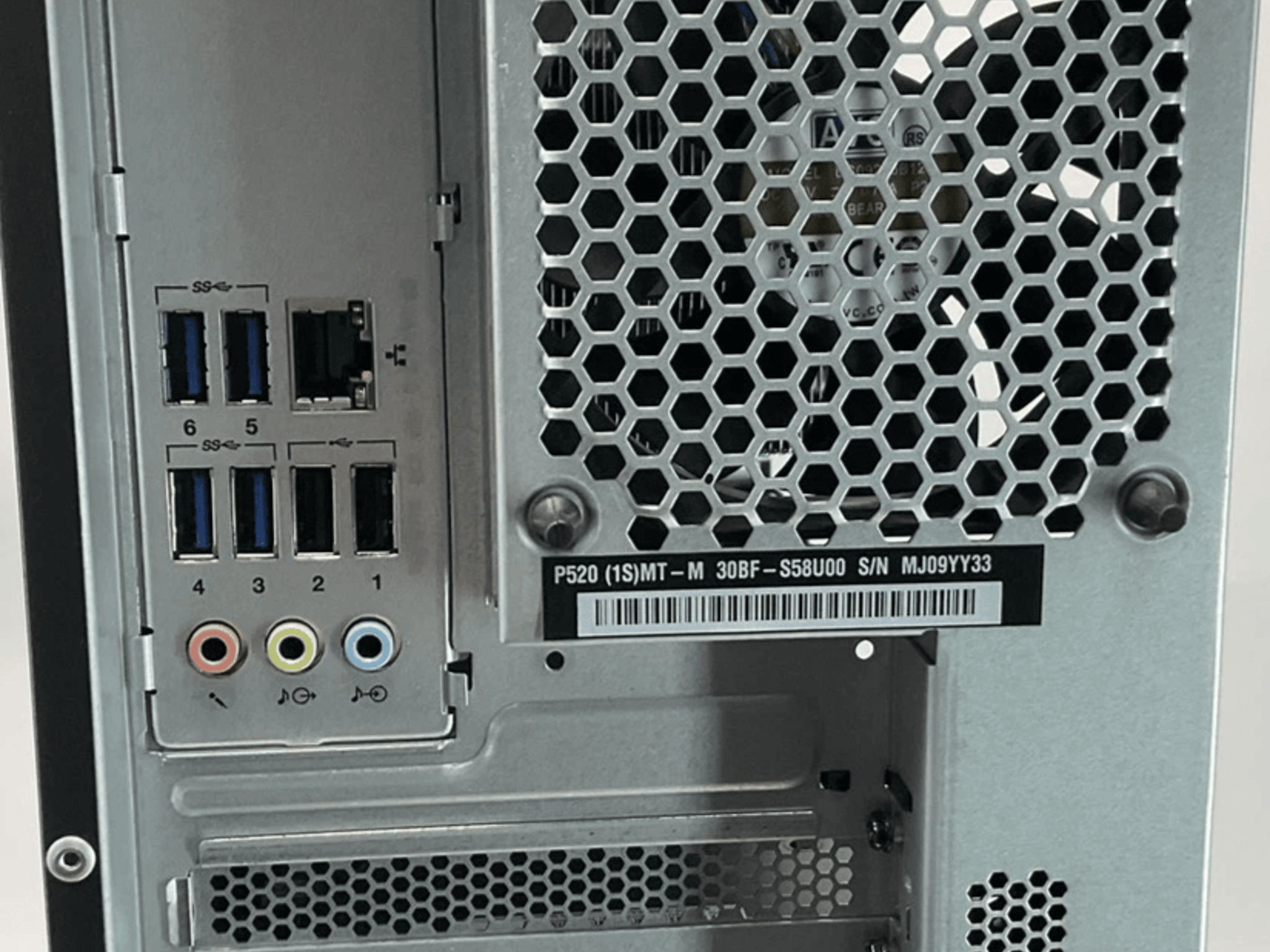 🔥Stealth RTX 1440p SALE🔥 Intel Xeon | RTX 2080 Ti 11GB | 32GB DDR4 RAM | 1TB NVMe | Wi-Fi