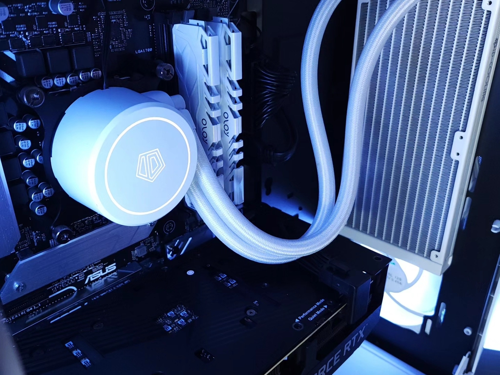 💙🤍RTX 3060Ti // i5 12400F // 16GB 3200MHz // 1TB NVMe