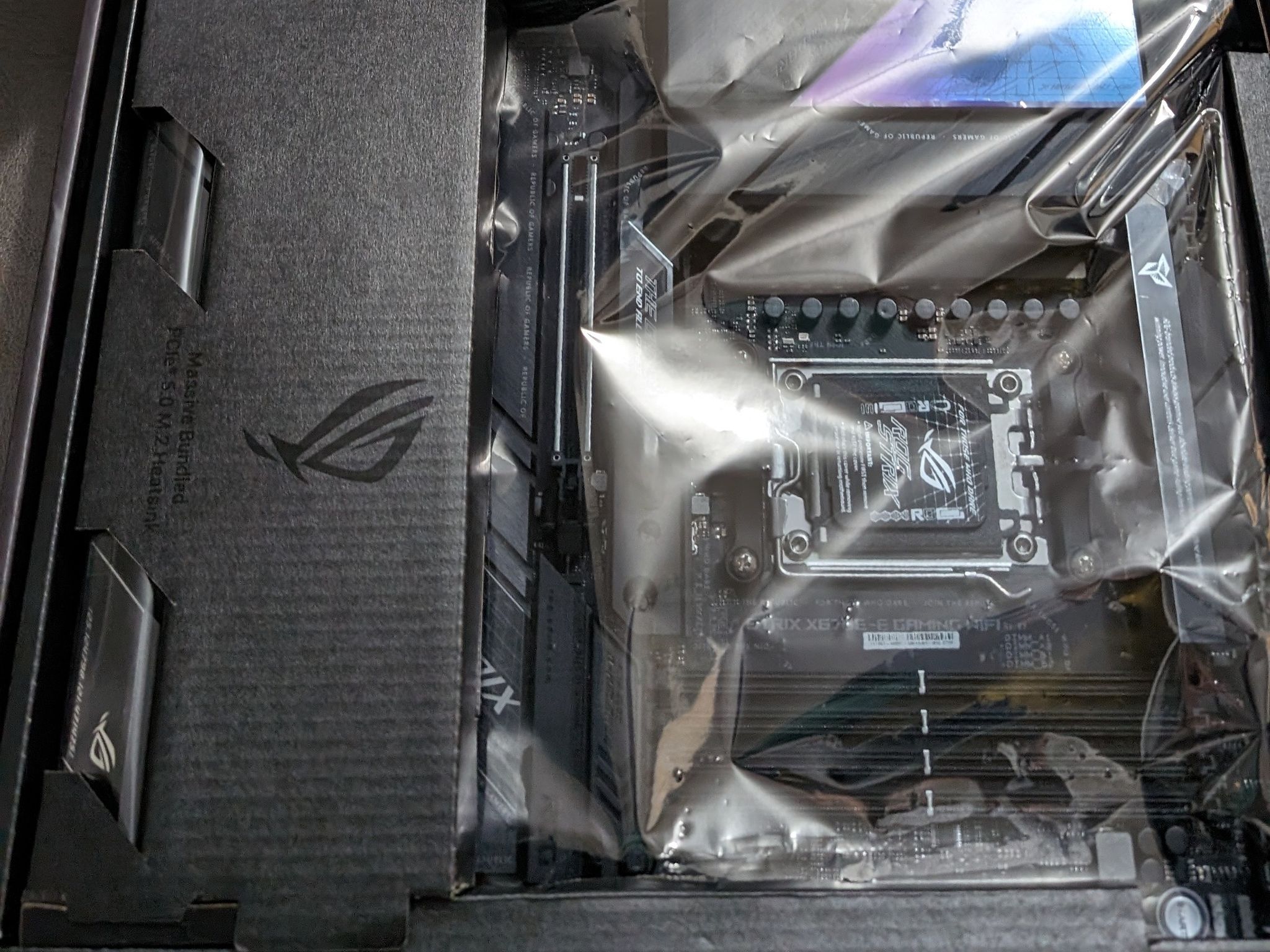 ASUS ROG STRIX X670E-E AM5 ATX Motherboard