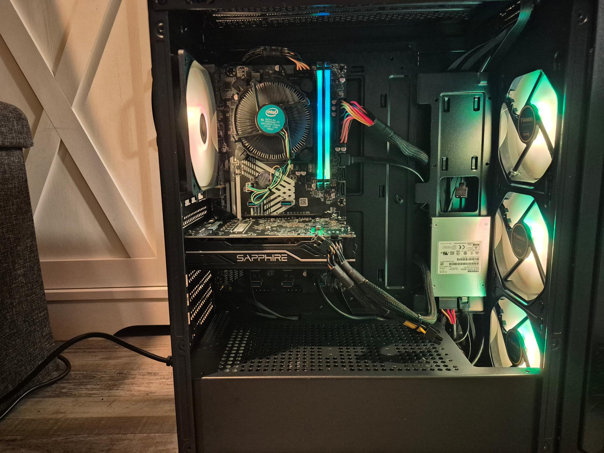 Budget Beauty! | Intel Quad Core, RX 470 4GB, 8GB DDR4, 512GB SSD, Win10