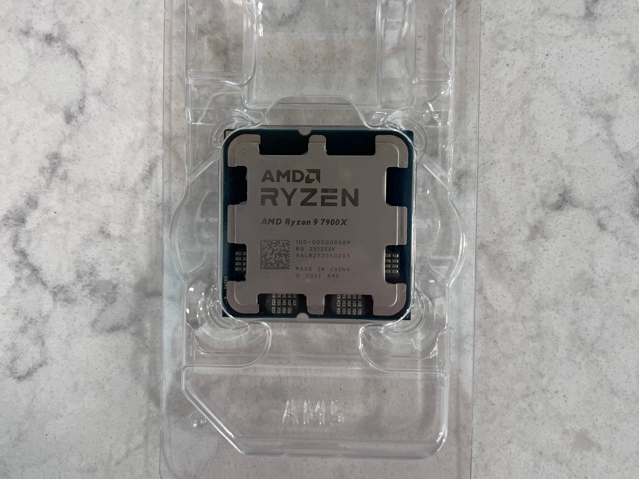 AMD Ryzen 9 7900X