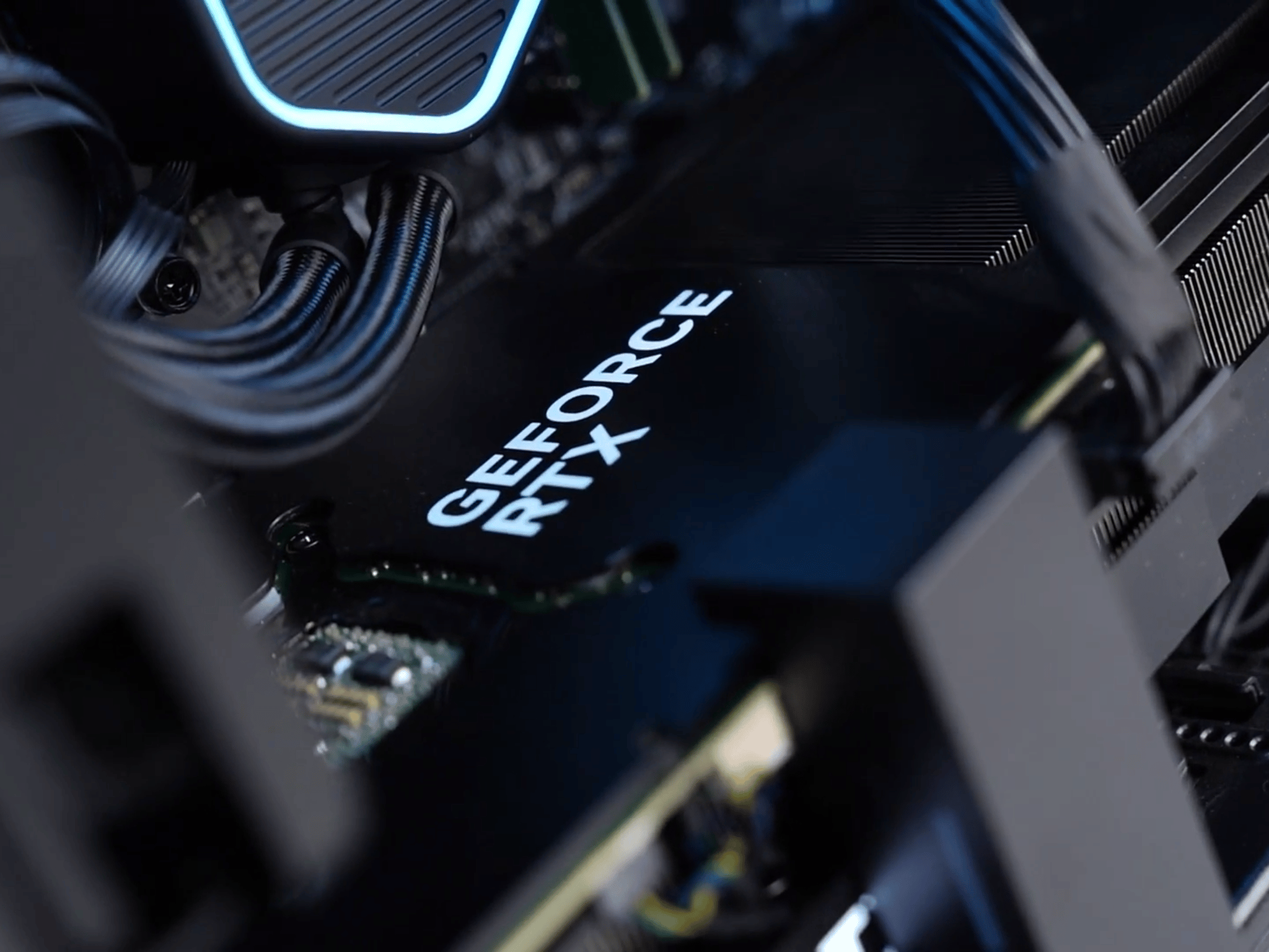 Gaming PC | RTX 4080 | I7 13700KF | 16 GB DDR5 | 1TBSSD + 4TB HDD