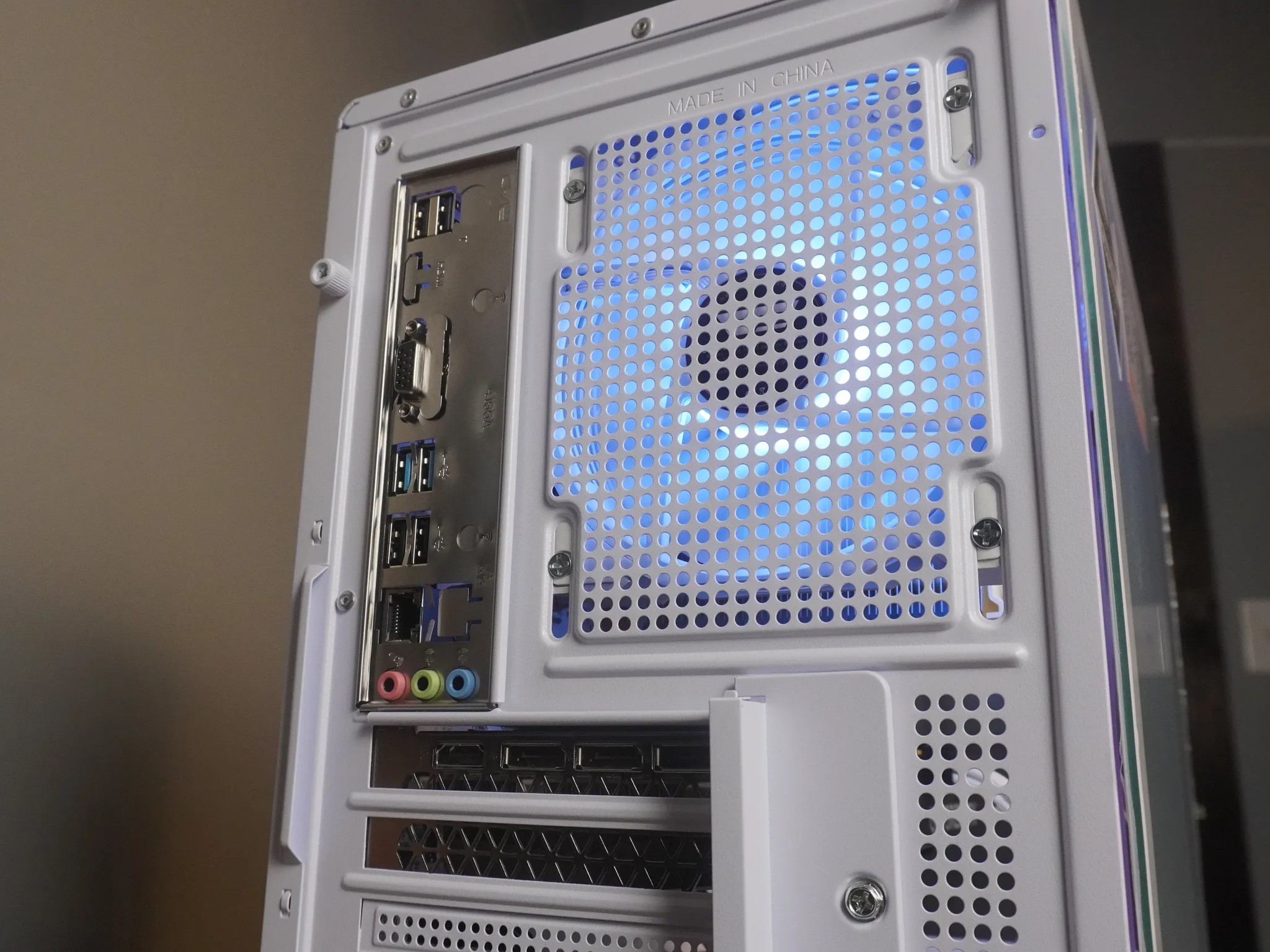 🤍 ARCTIC BEAST 🤍 1440p/1080p GAMING MACHINE 💚RTX 3060 12GB 🧡 Ryzen 5 5600 | 32GB | WIFI