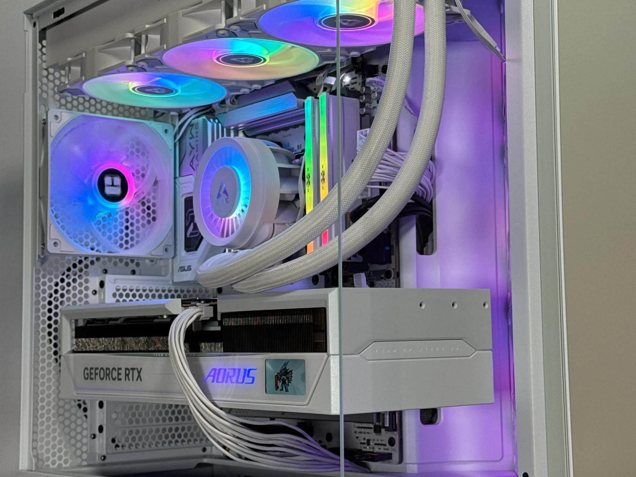 RTX 5090 Ryzen 7 9800x3d Whiteout Gaming PC