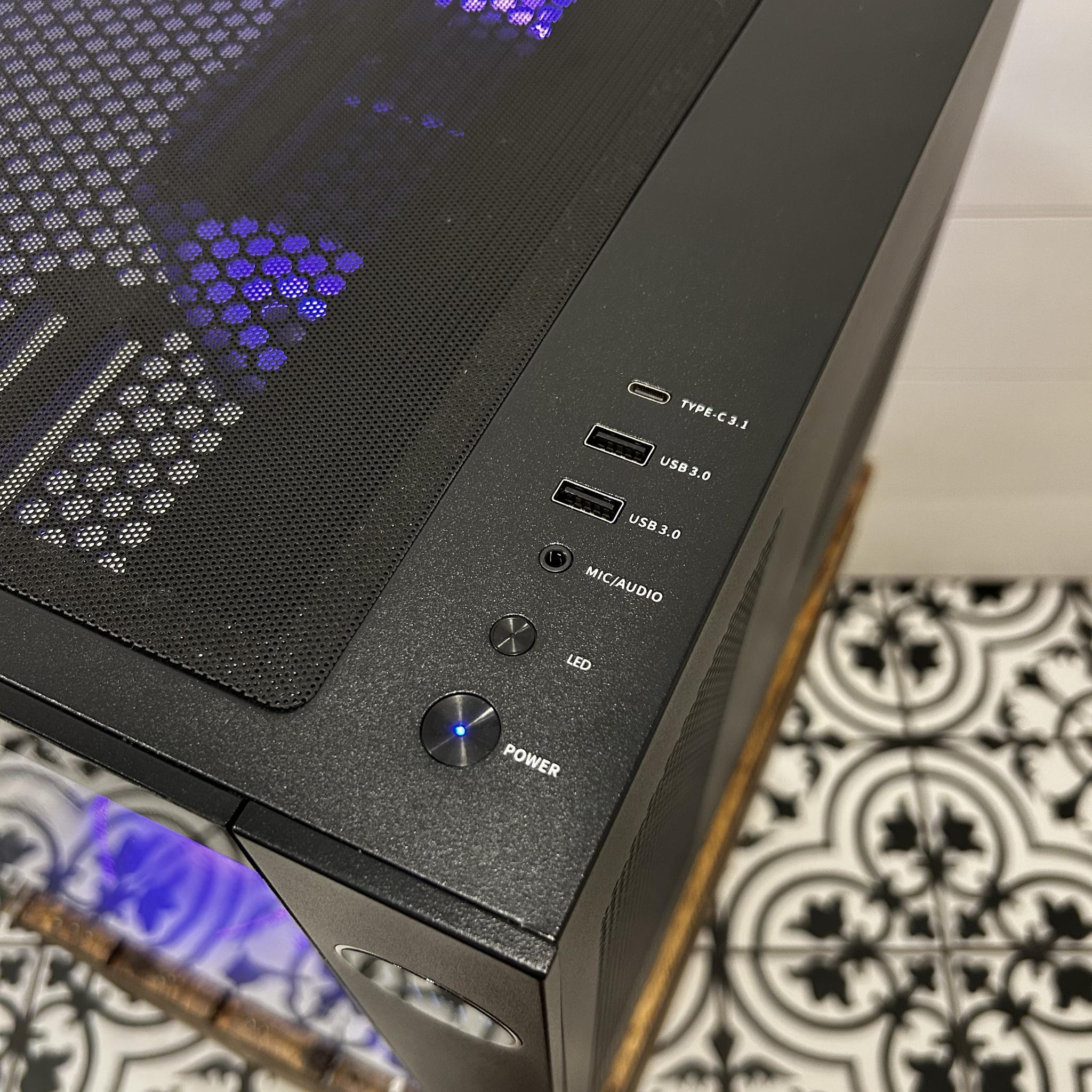 RGB INFINITY SHOWPIECE | RTX 3070 | Ryzen 5 5600X | 32GB RAM