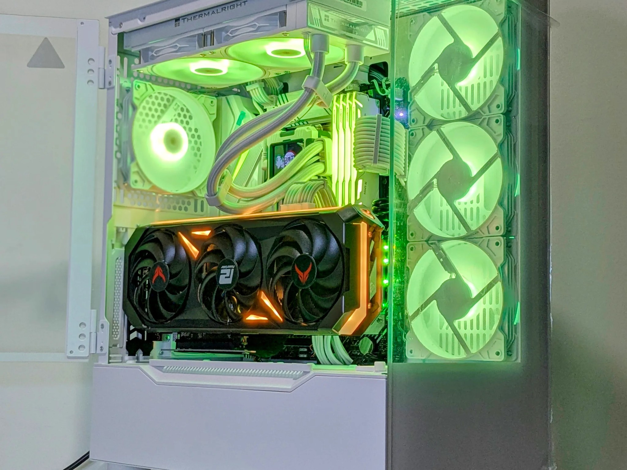 Tanjiro☀️日 ライト(Nichi-Raito) ⚪️👹RX 7800XT⚪️I9-11900KF@5.3GHz⚪️32GB RAM⚪️1TB NVMe SSD⚪️Windows 11