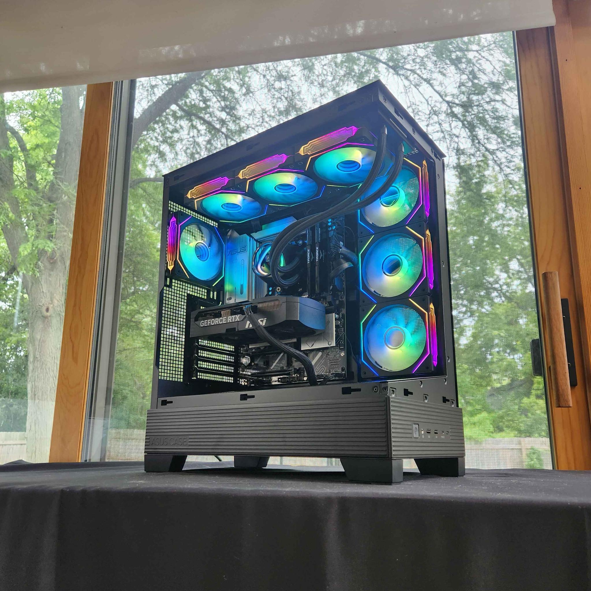 🍀RTX 5070 | Ryzen 9 7900X | 32GB DDR5 | 2TB NVMe | WiFi | Windows