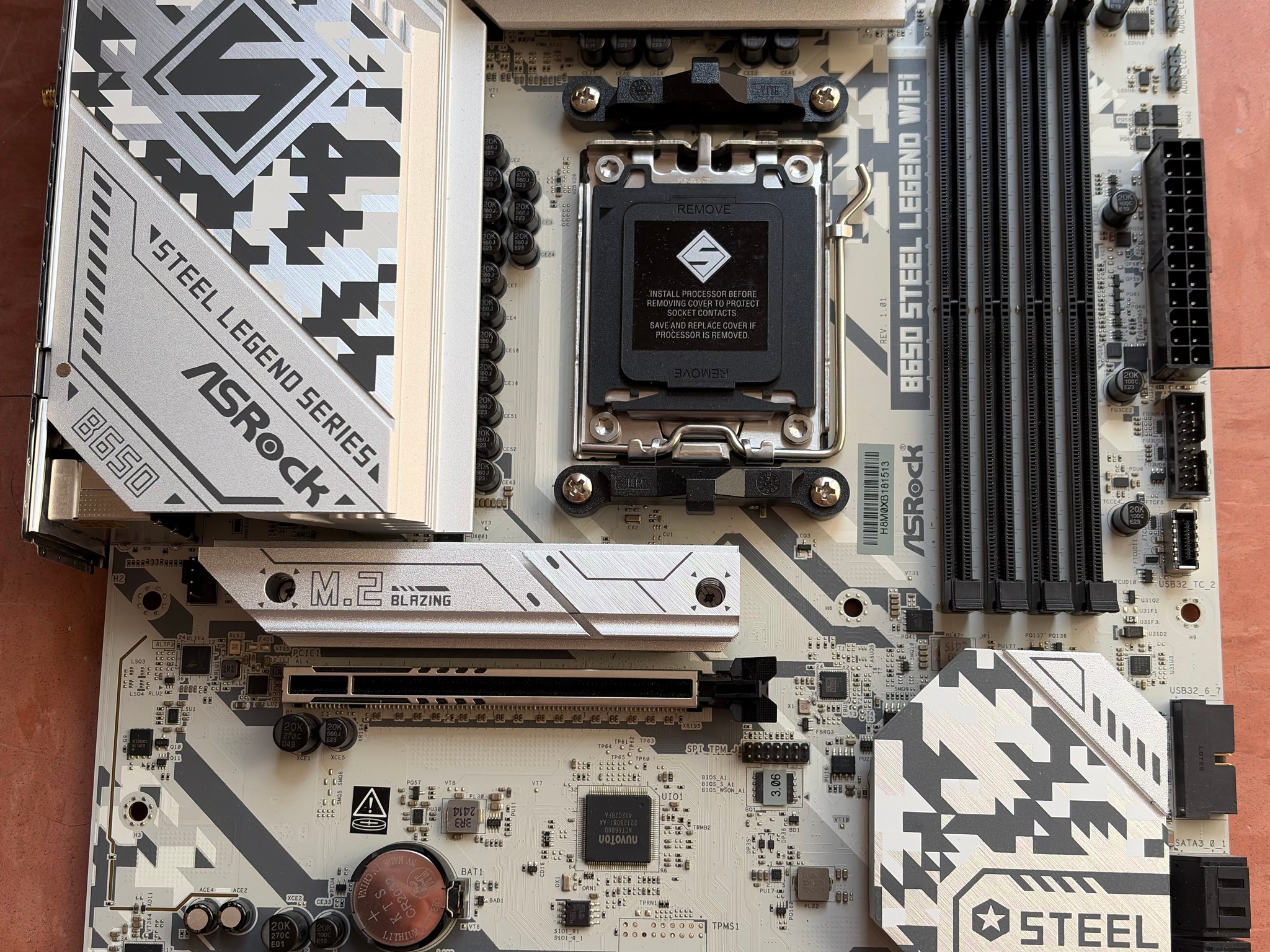 ASRock B650 Steel Legend WiFi | AMD AM5 motherboard (for Ryzen 9000/8000/7000 CPUs)