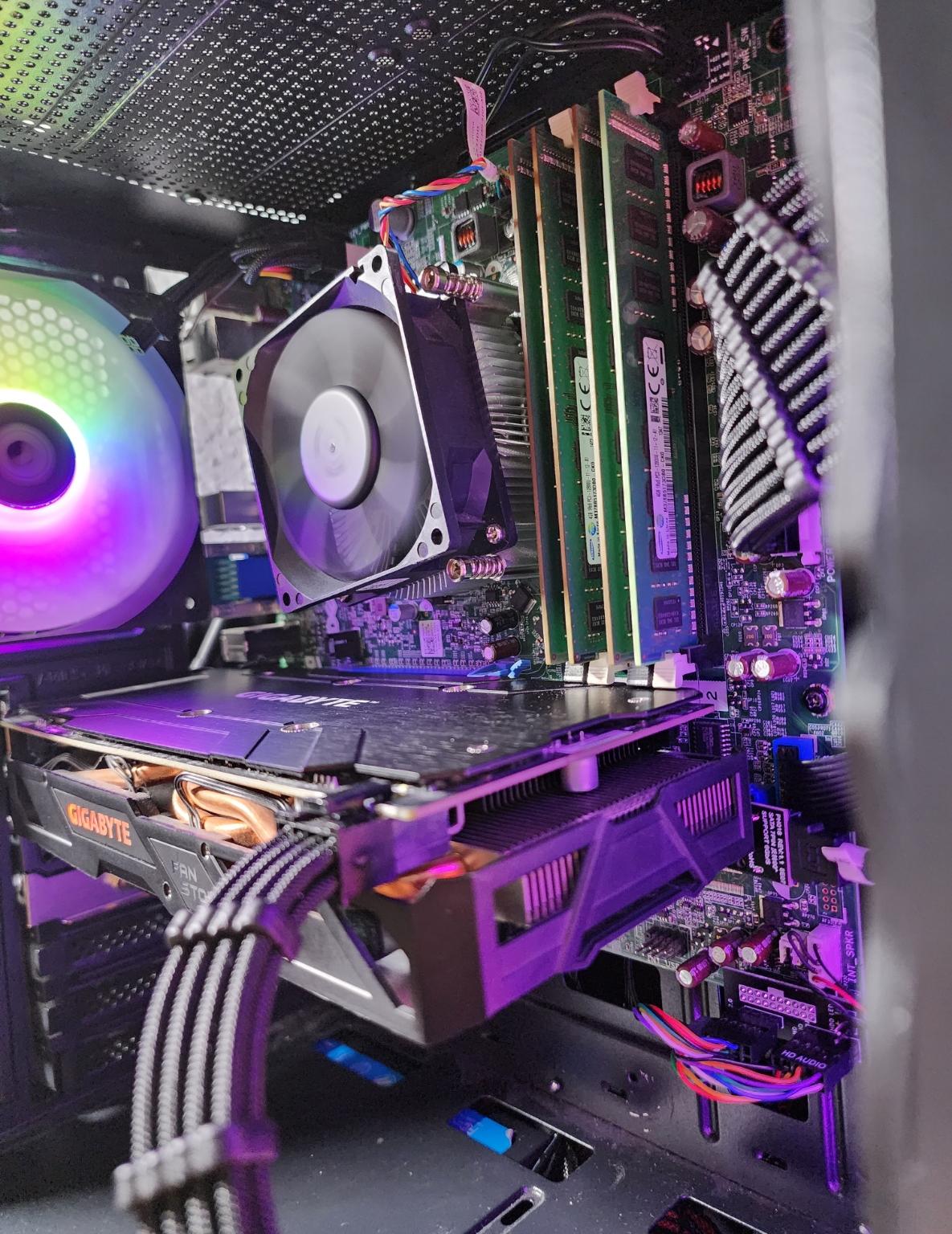 Gaming PC - RX 570 - Intel E3 1230