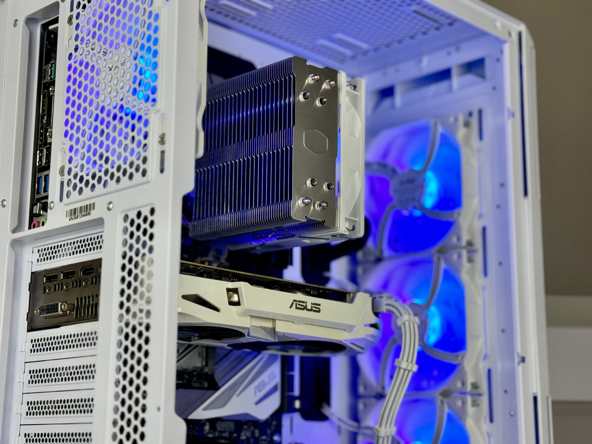 White Budget Beast! Intel i5 GTX 1060, 16GB 1080P Gaming/Streaming PC