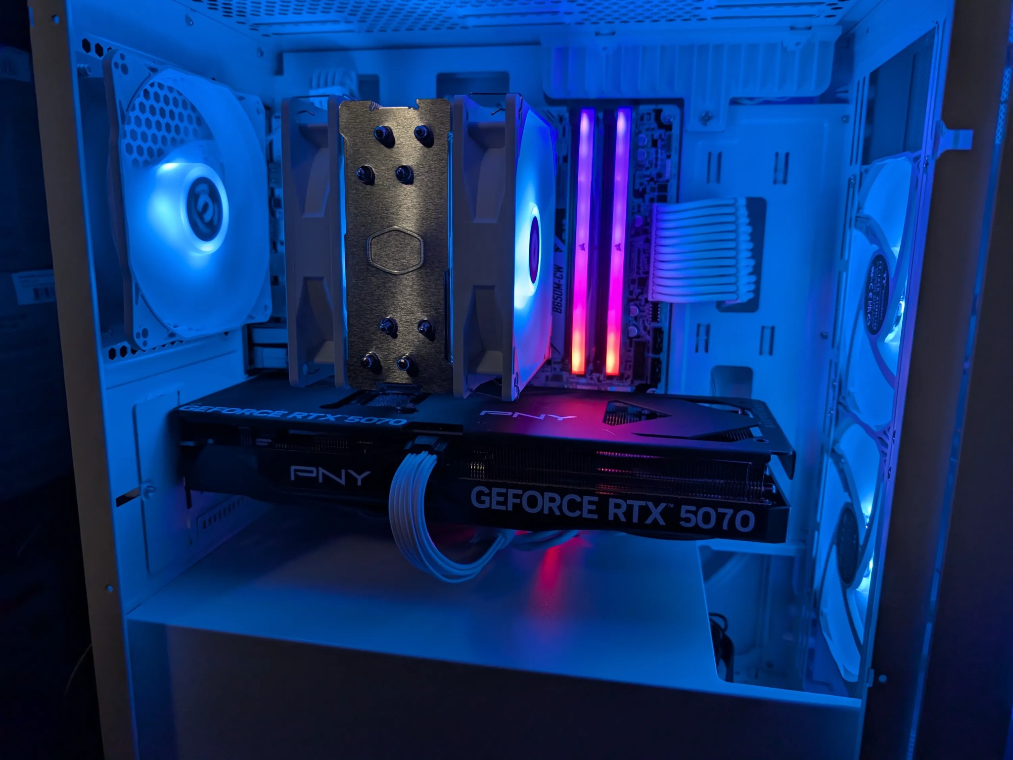 PNY GeForce RTX 5070 OC 12GB