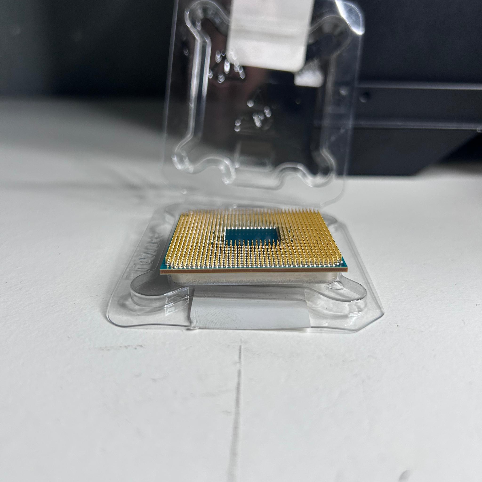  AMD Ryzen 5 1400 3.20GHz 4-Core Socket AM4 Processor CPU