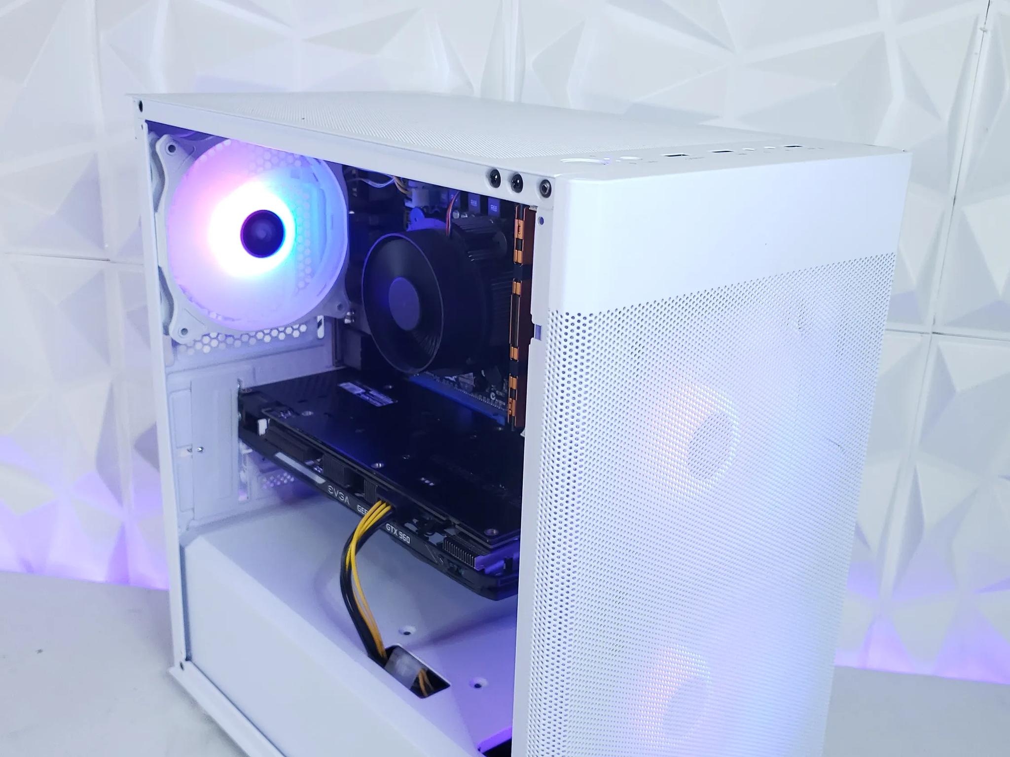 ✨ White Nvidia PC | i5-2320/GTX 960✨