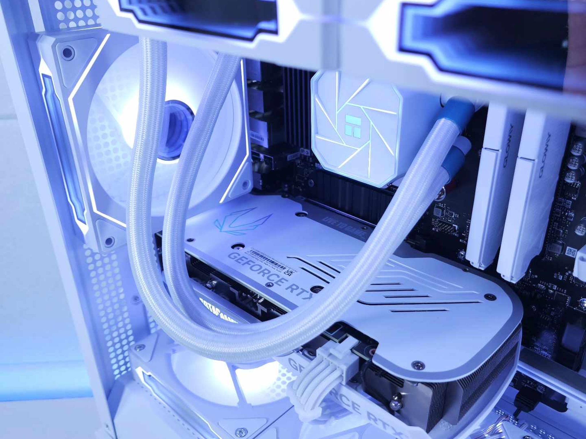 🤍🤍RTX 4070 || Ryzen 7 5800X || 2TB M.2 NVMe SSD || 32GB 3200MHz || 1440p Gaming Computer