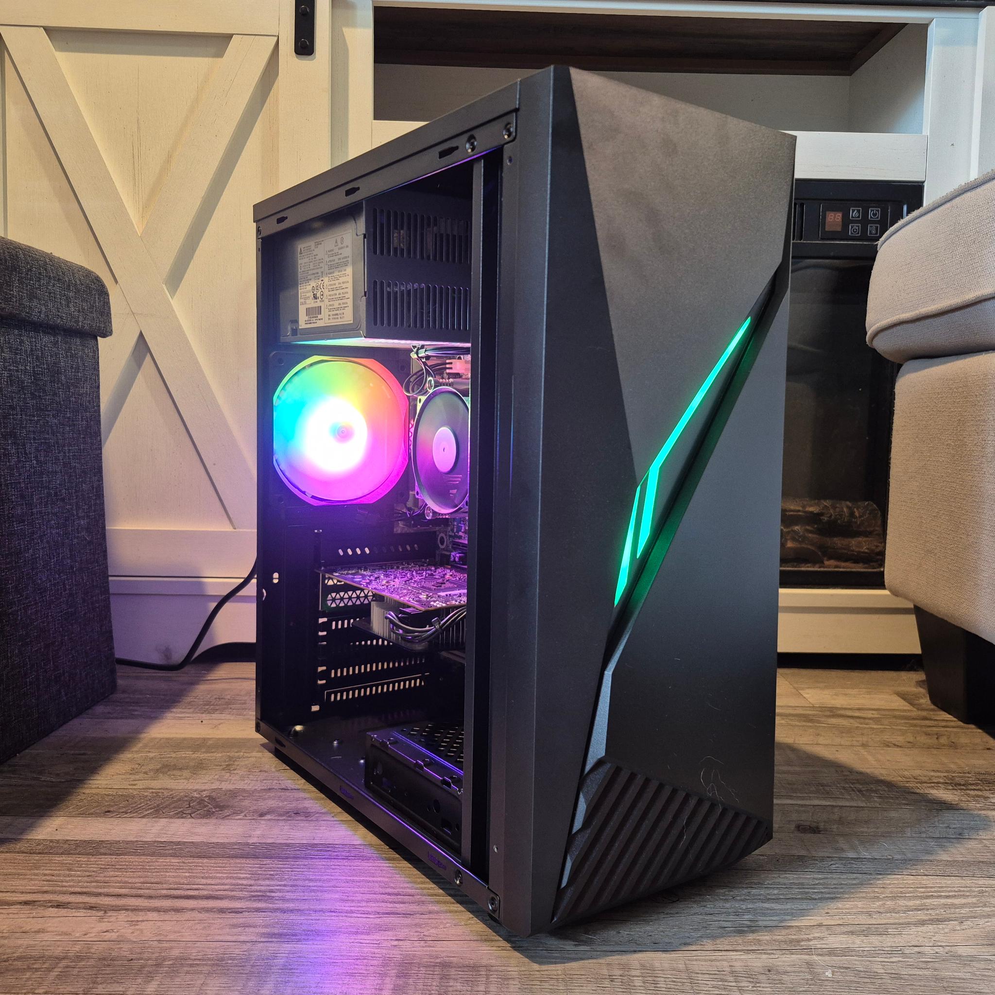 Budget PC | i5-4570, 16GB RAM, 500GB SSD, RX 580 8GB, RGB, Wifi
