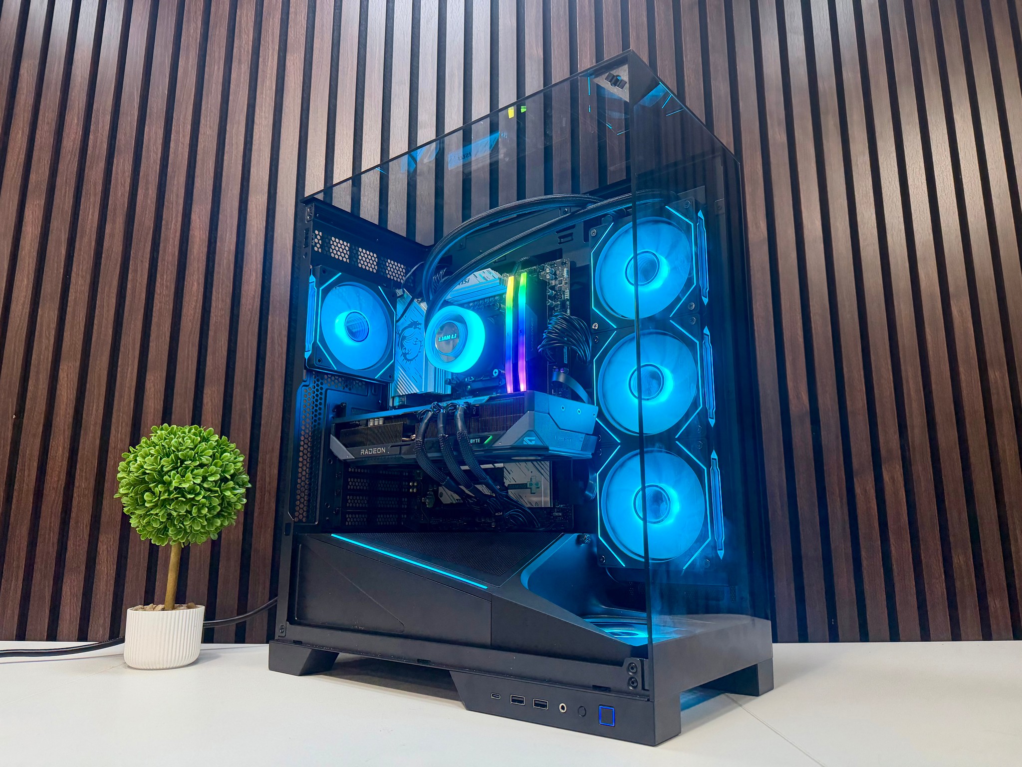 9070XT | Ryzen 9800X3D | 32GB DDR5 | 2 TB M.2 | 1000W Gold PSU | ARGB Fans | Windows 11