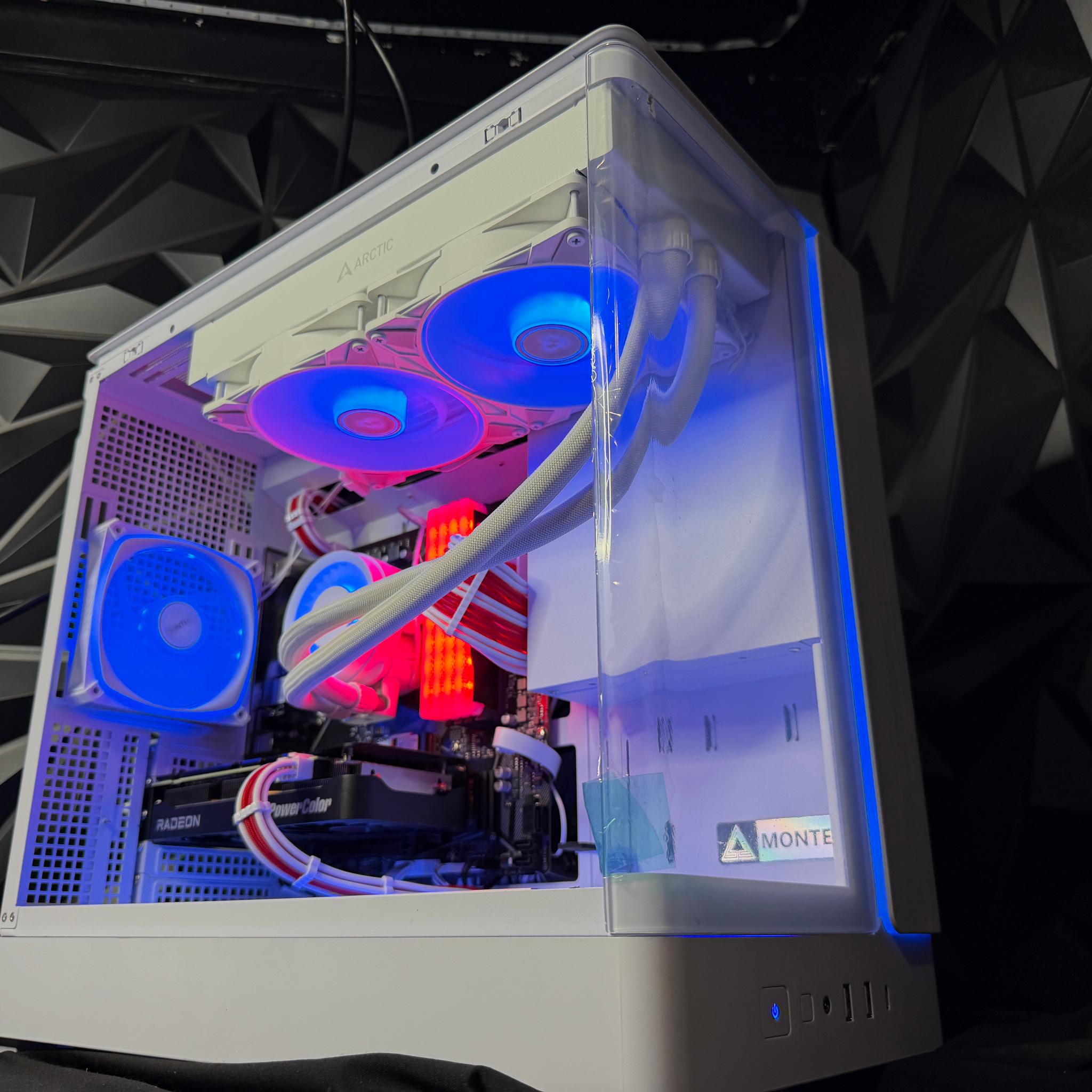 🩸❄️ BLOOD ICE ❄️🩸Ryzen 5 5600X3D| RX 9060XT 16 GB | 32 GB DDR4| 1.25 TB NVMe|750W Gold PSU