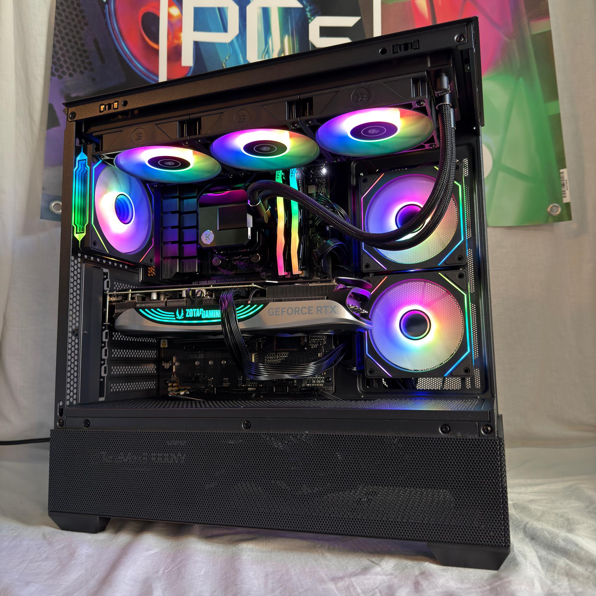 RTX 4070TI And Ryzen 7 9700X Gaming PC
