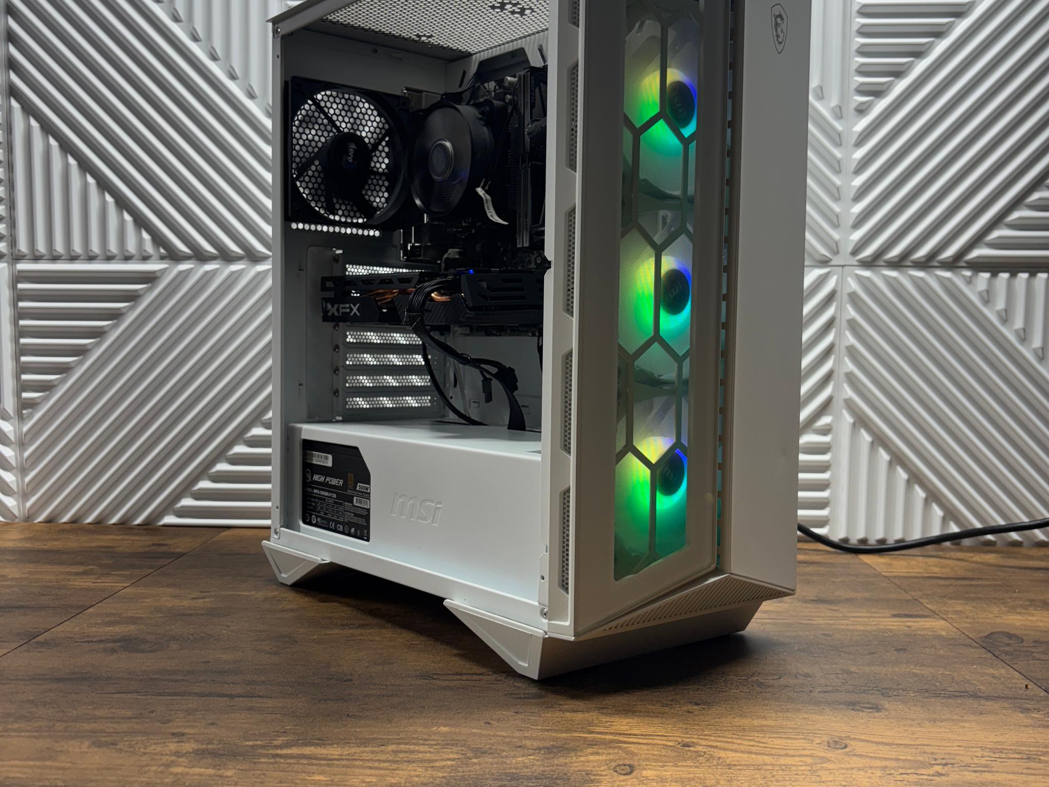 White RGB Gaming PC | Ryzen 7 2700X | RX 580 8GB | 16GB RAM | 2.24TB Storage SSD + HDD