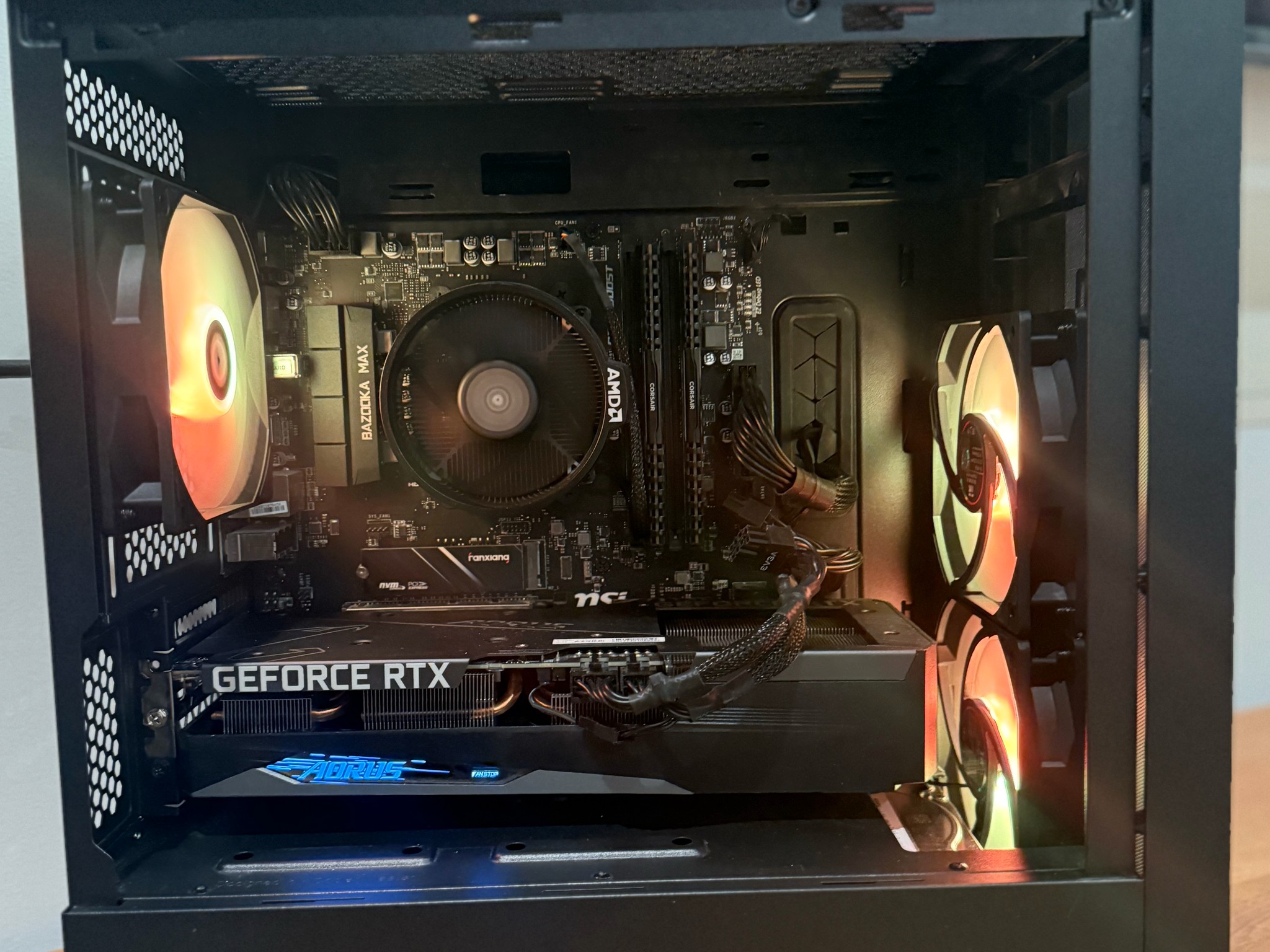 Rtx 3060 Ryzen 5 3600 16gb DRR4 Ram 500gb SSD 2TB HDD