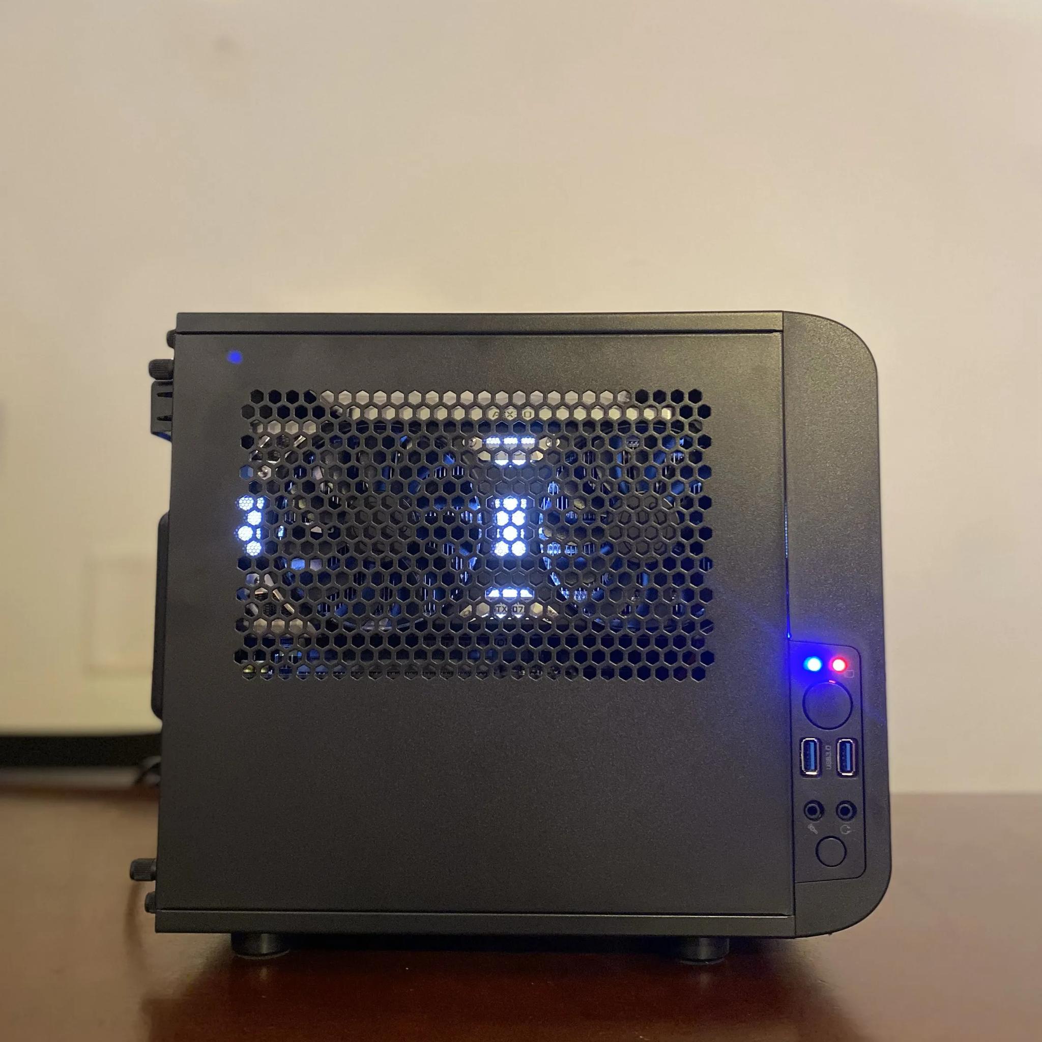 i3 8100 | GTX 1070 | 16gb Ram