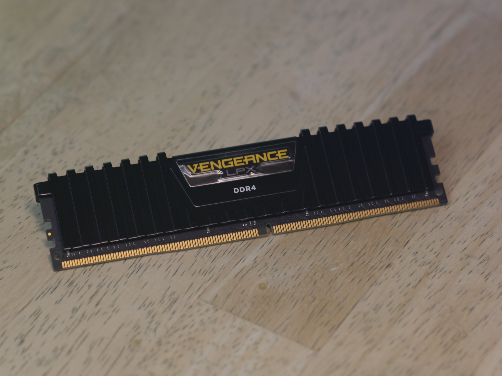 Corsair Vengeance LPX DDR4 (1x8GB) 2400MT/s CL16