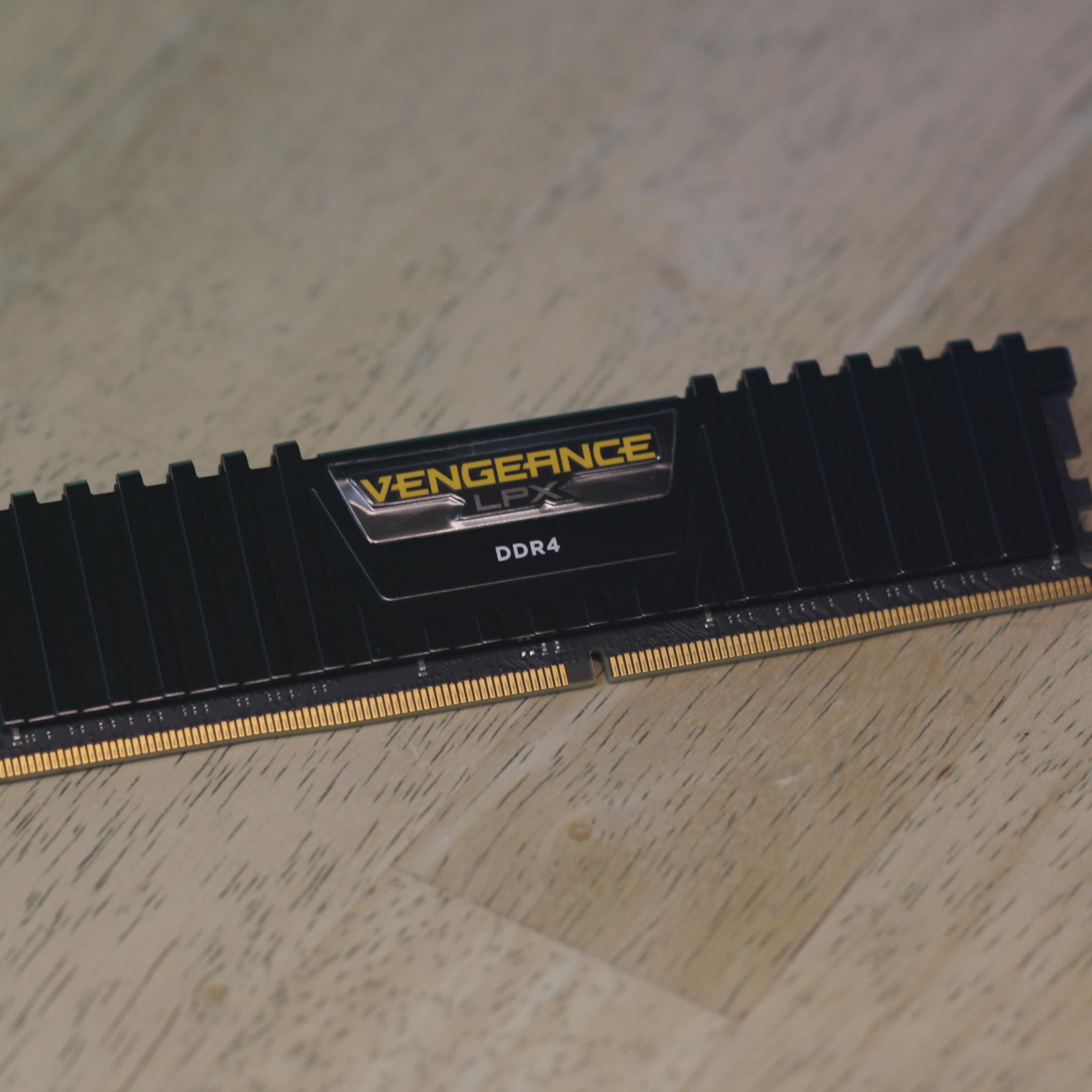 Corsair Vengeance LPX DDR4 (1x8GB) 2400MT/s CL16