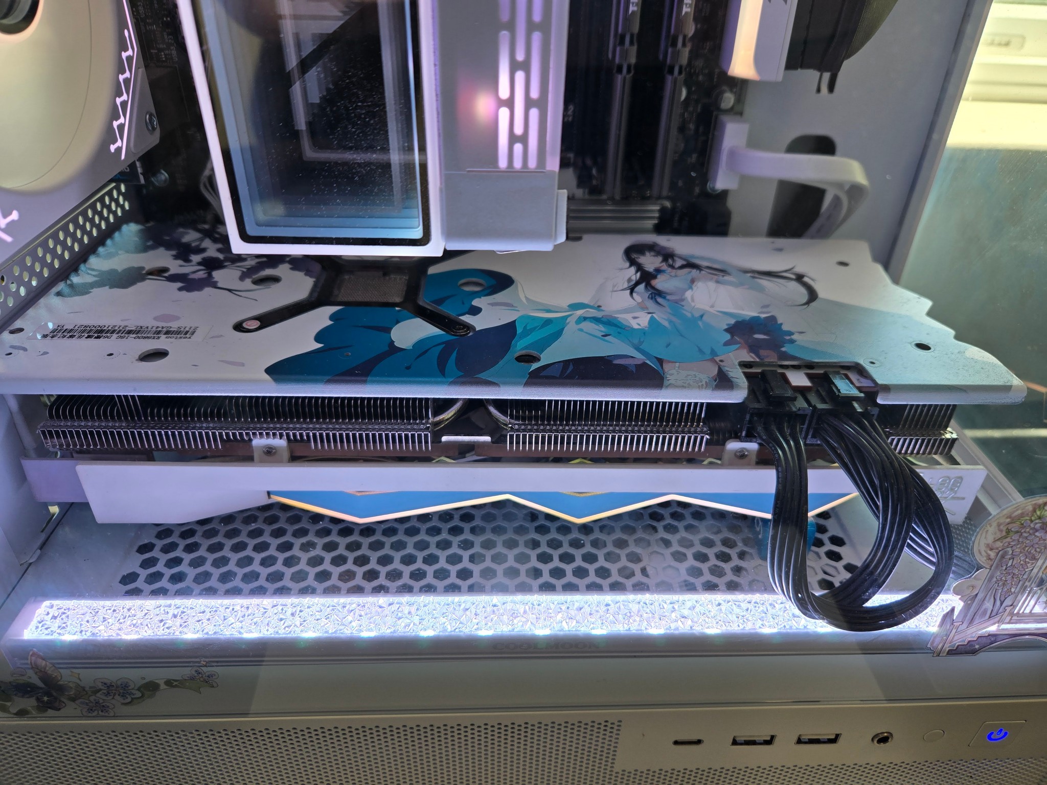 Yeston Sakura AMD Radeon RX 6800 16GB (Single Owner)
