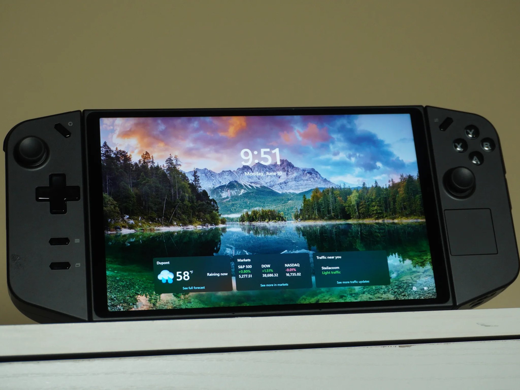 Lenovo Legion Go, Like New!