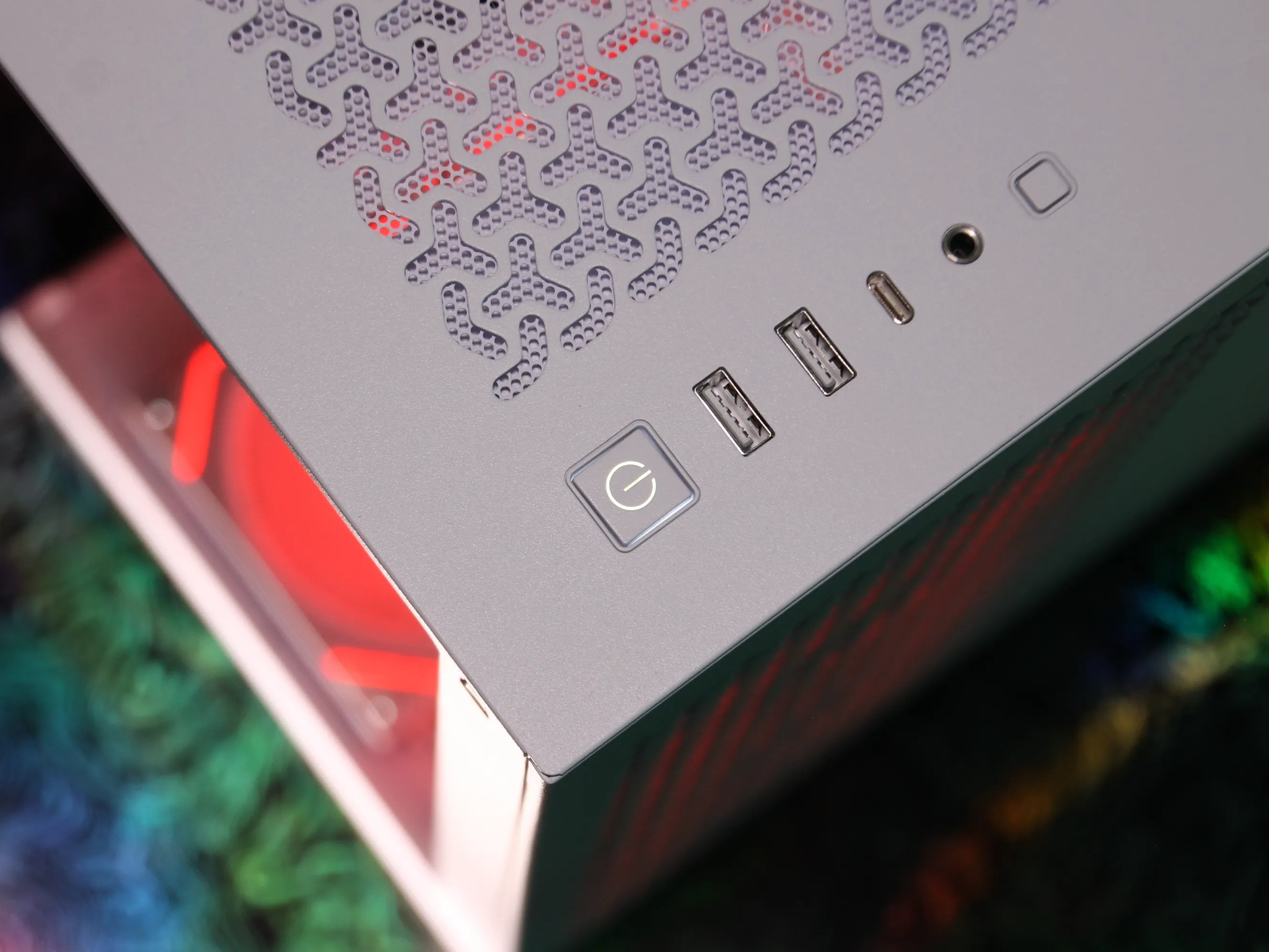 𝙊𝙈𝙀𝙂𝘼 // Ryzen 5 7500F, RX 7900 GRE // Upper Mid-Range Gaming PC