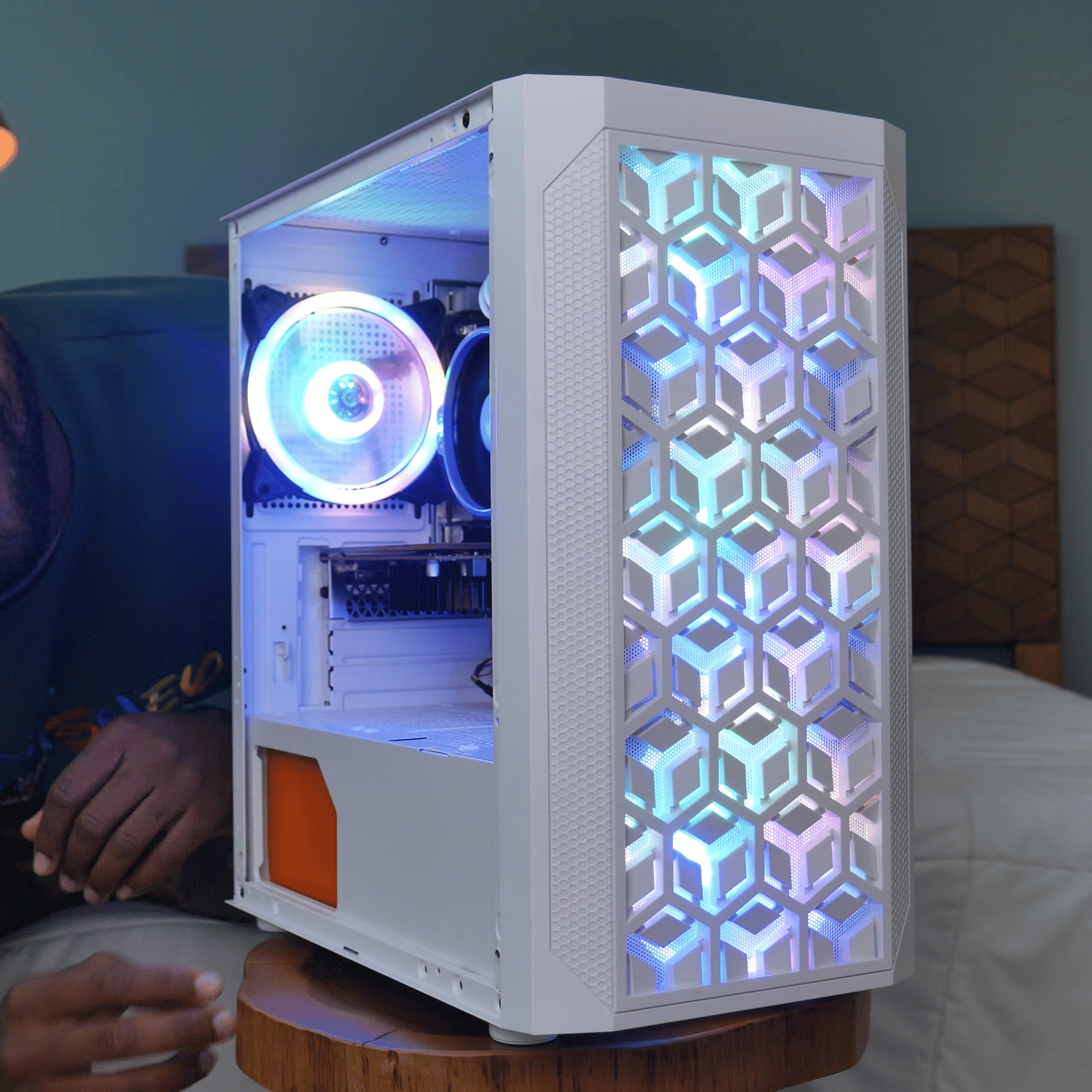 BNIB AMD AM4 Wraith Stealth Ryzen Socket Cooler Heatsink Fan