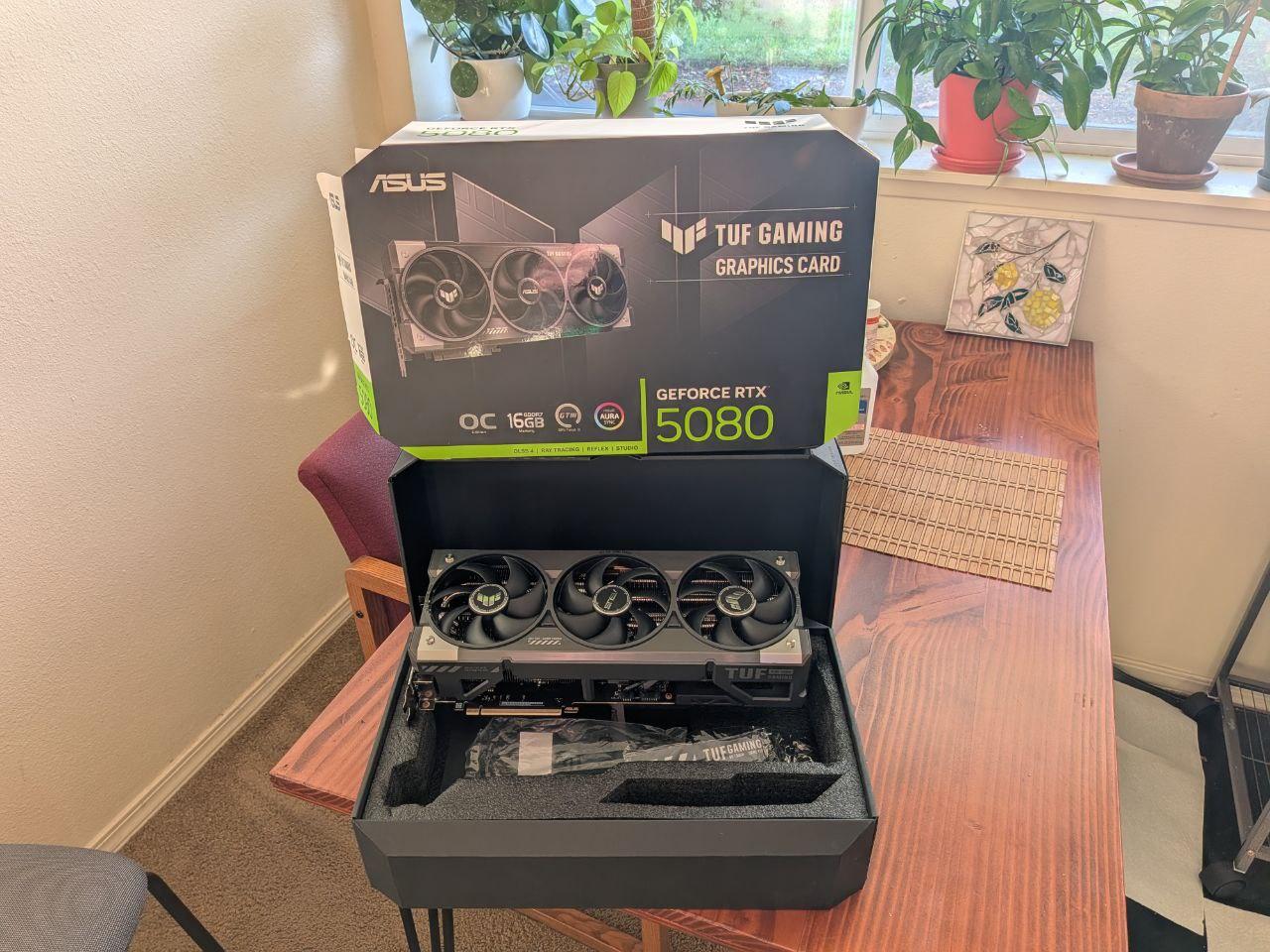 ASUS TUF Gaming GeForce RTX 5080 16GB GDDR7 OC Edition