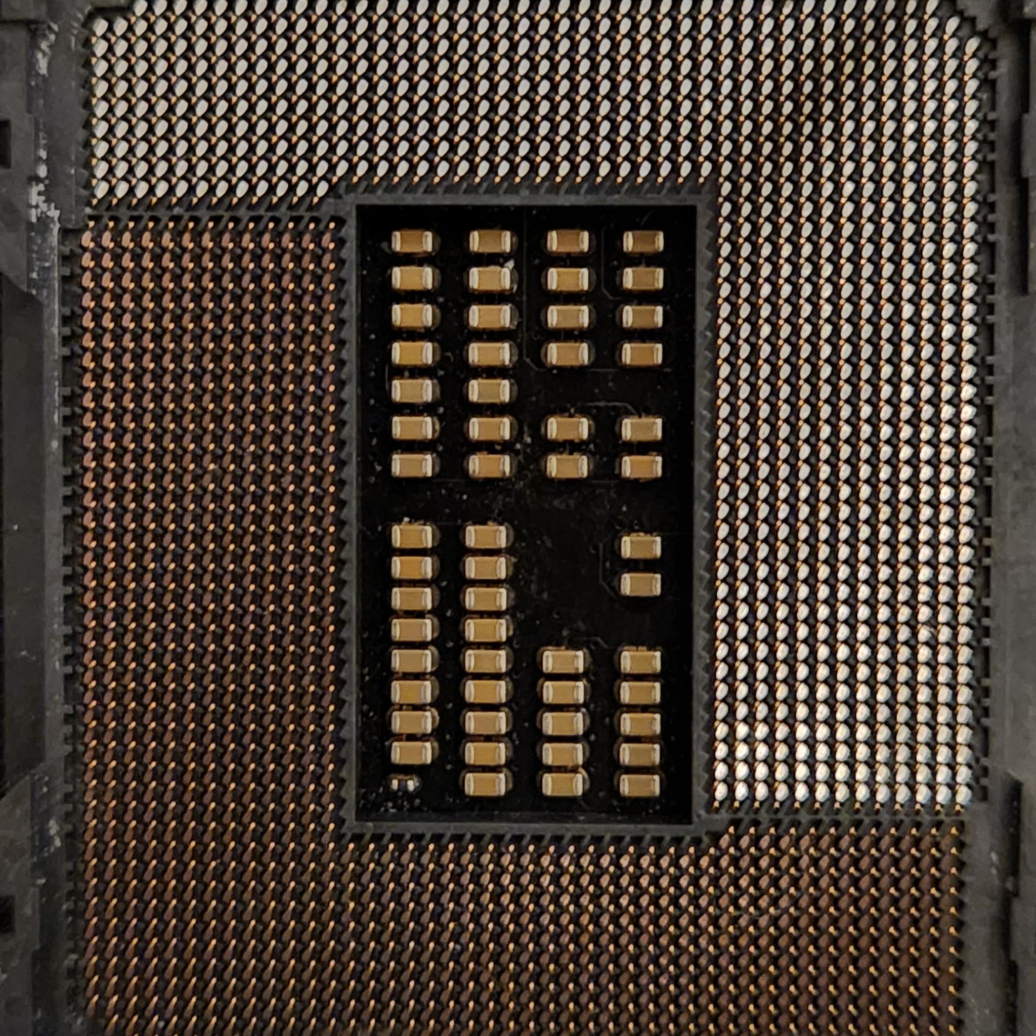 Intel Core i7-13700KF