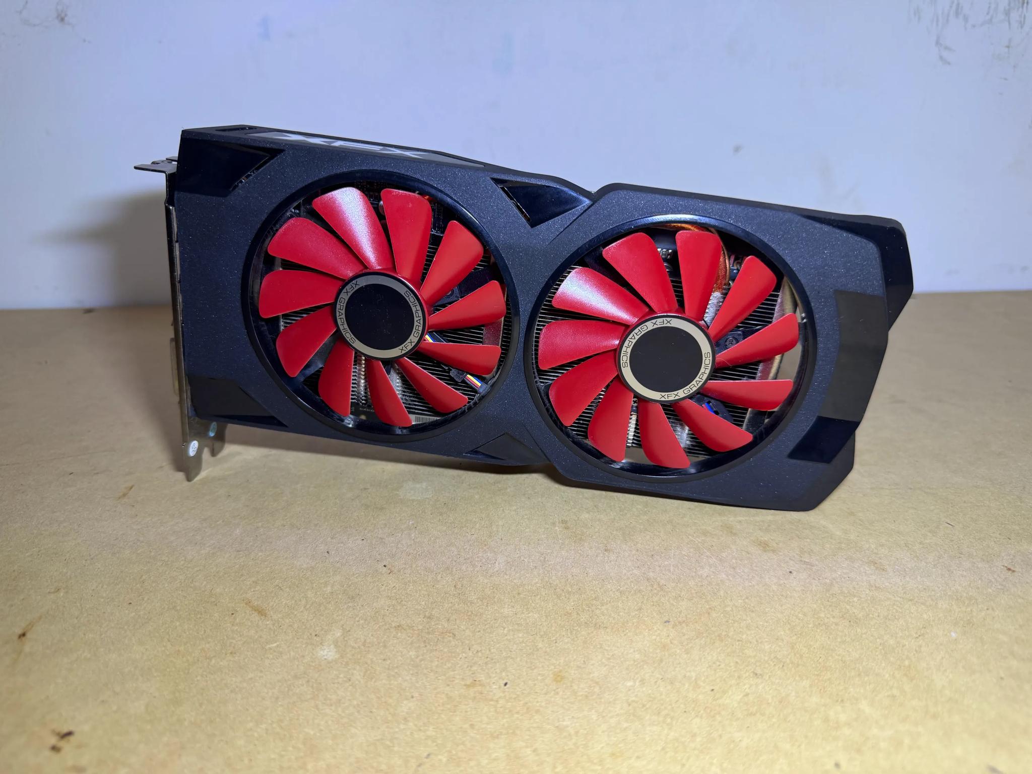 XFX RX 570 4GB GDDR5 RS XXX Edition PCI-Express 3.0 Graphics Card