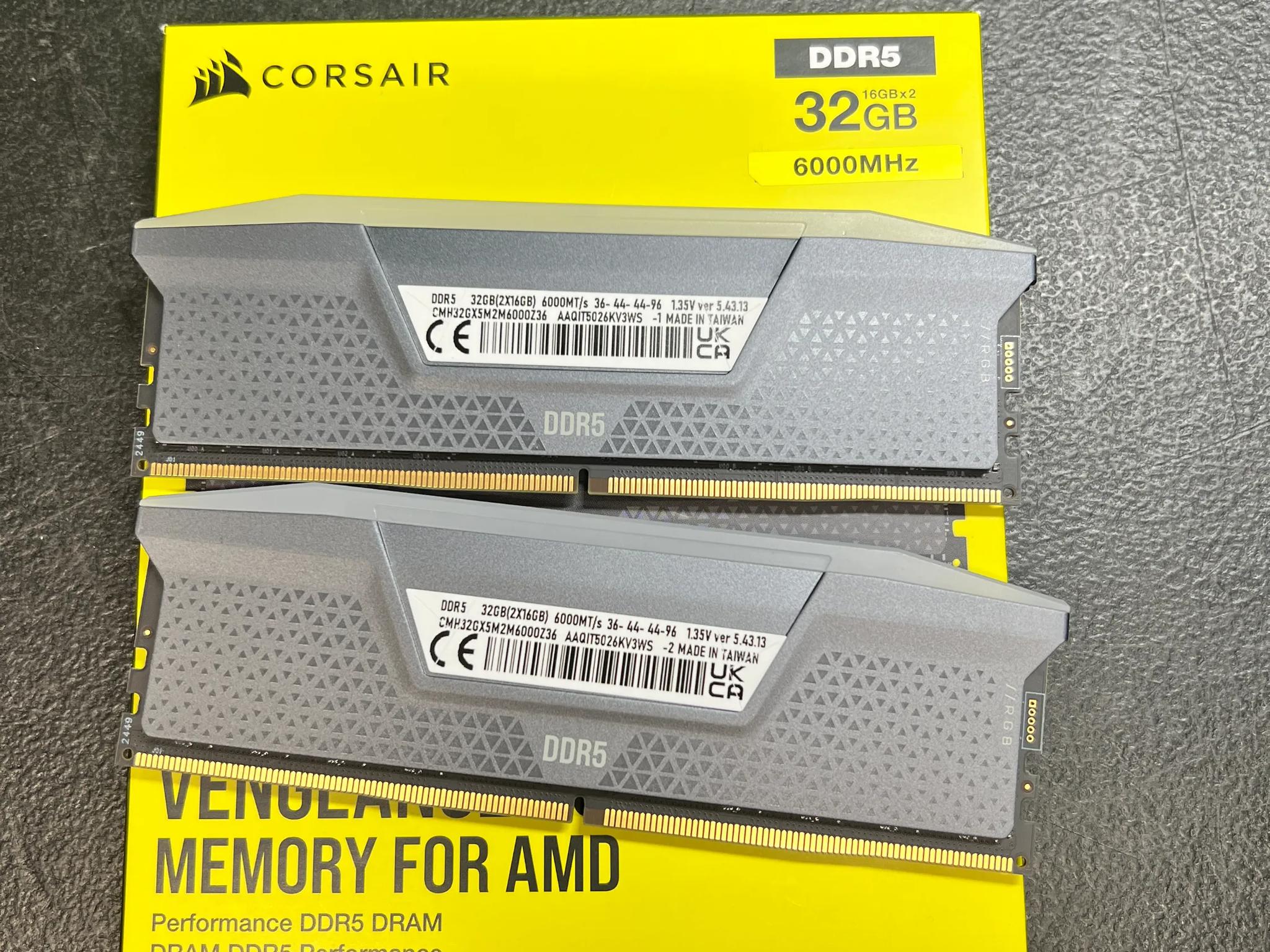 CORSAIR VENGEANCE RGB DDR5 RAM 32GB (2x16GB) 6000MHz