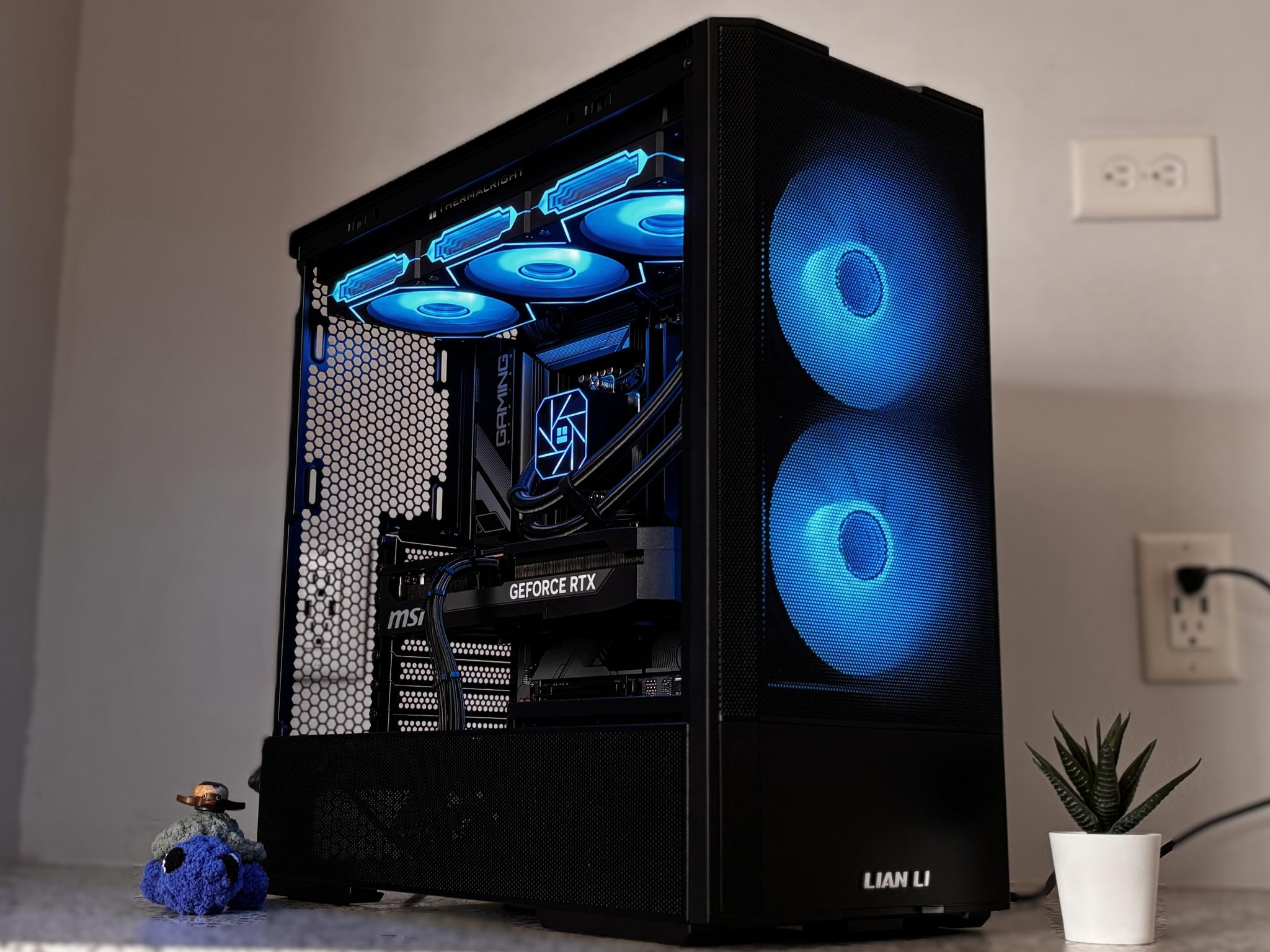 🖤⚡️ RTX 5070 | Ryzen 7 7700X | 32GB DDR5 | 1TB NVMe | Wifi |