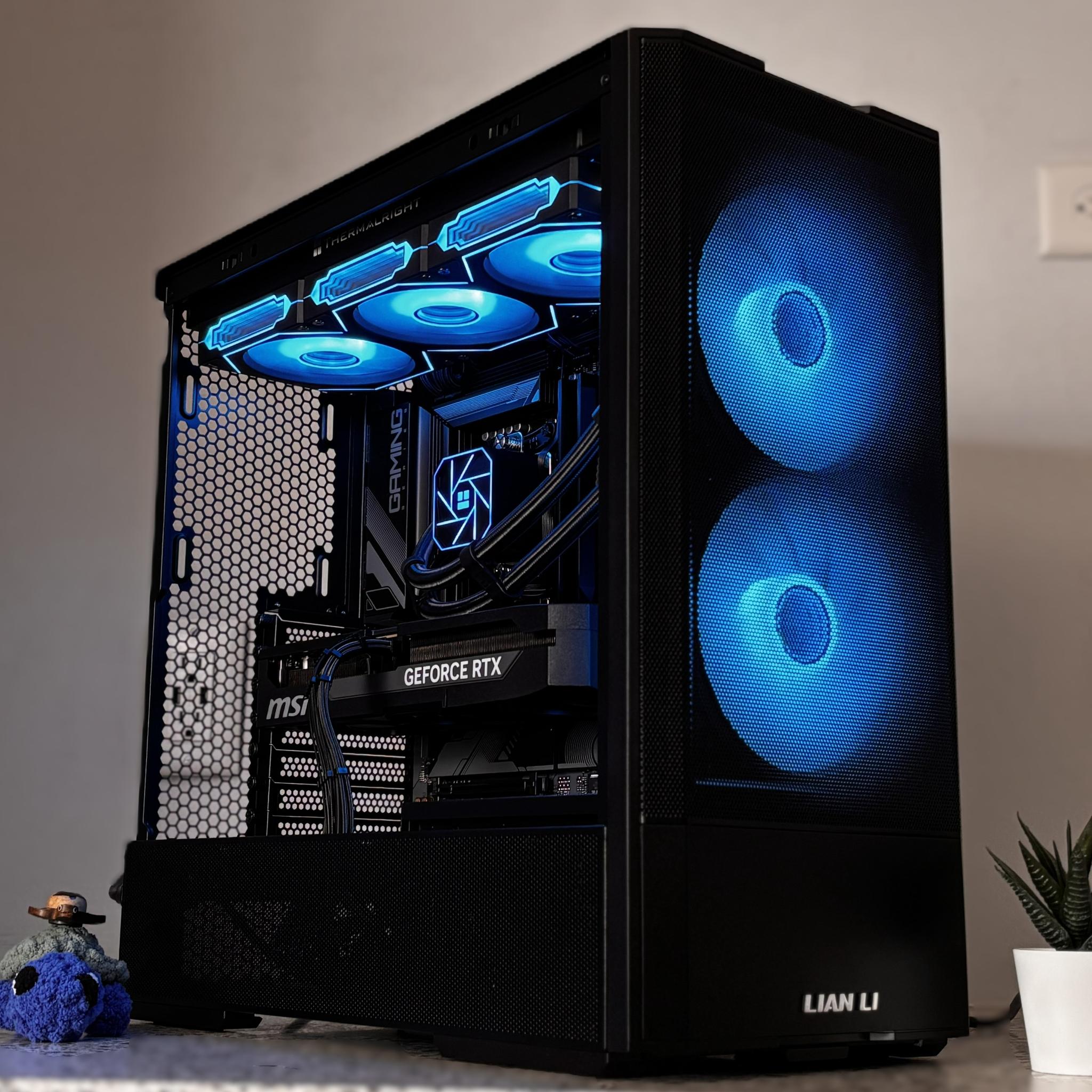 🖤⚡️ RTX 5070 | Ryzen 7 7700X | 32GB DDR5 | 1TB NVMe | Wifi | | Jawa