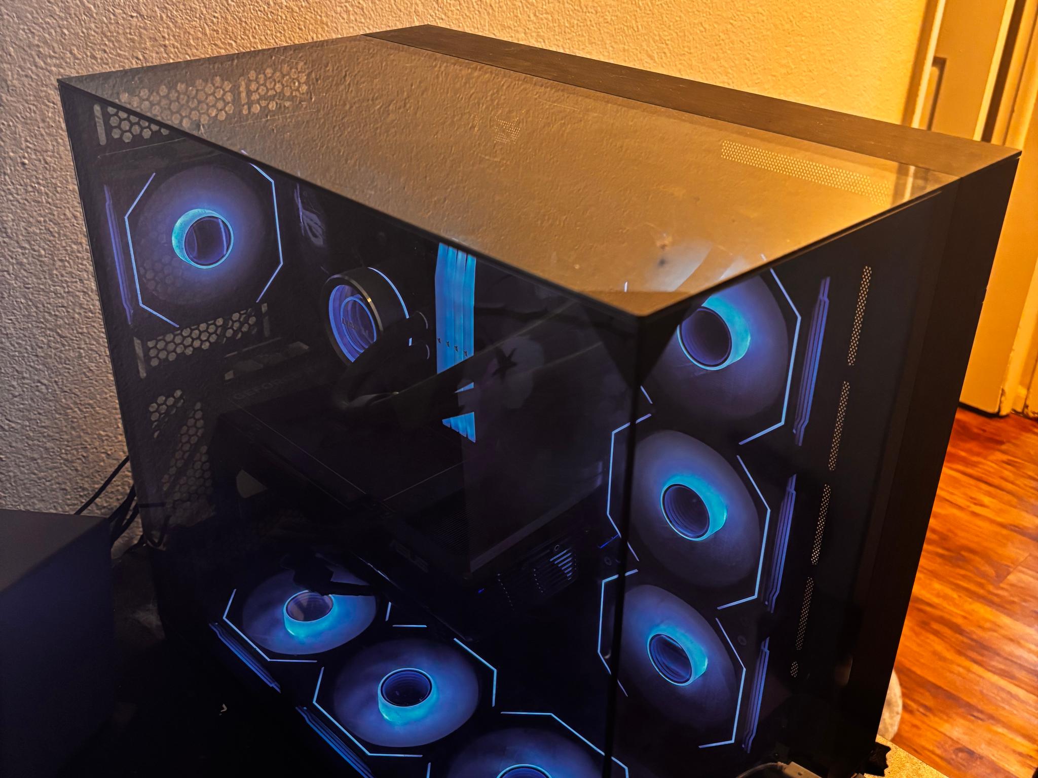 GeForce RTX 5080 Custom Gaming PC - Ryzen 7 9850X3D, 48GB RAM, 1TB NVMe SSD